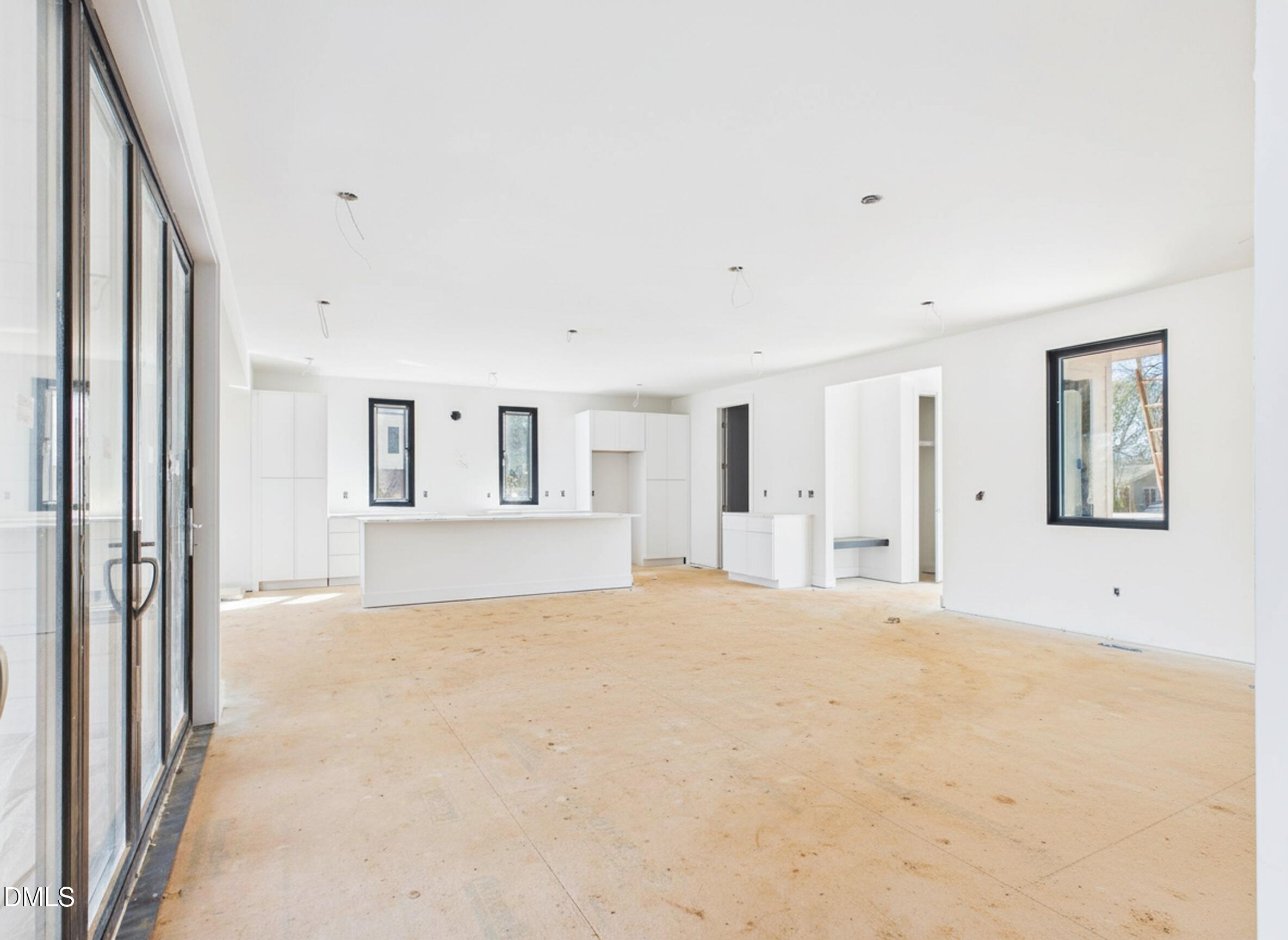 6921 Buckhorn Duncan Road