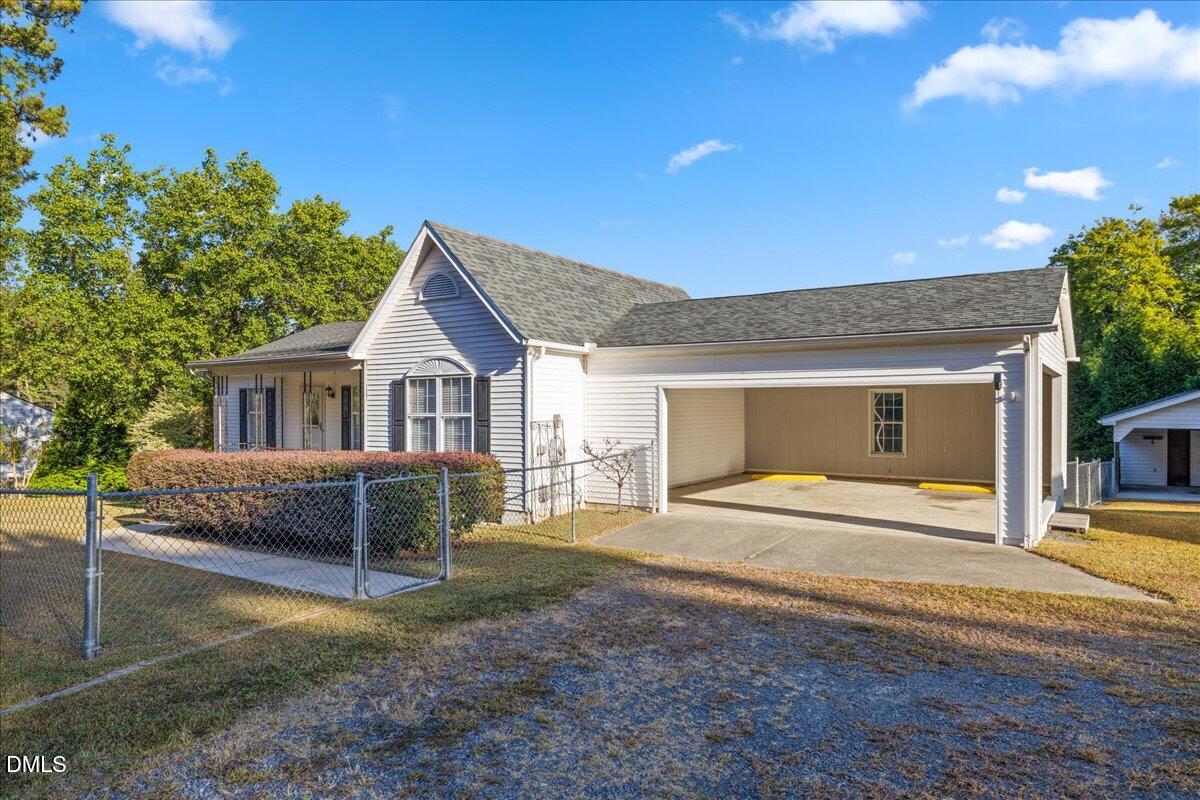 208 W Fleming Street