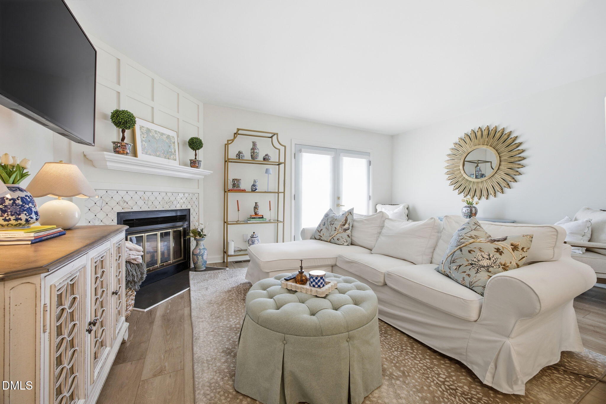 6562 English Oaks Drive