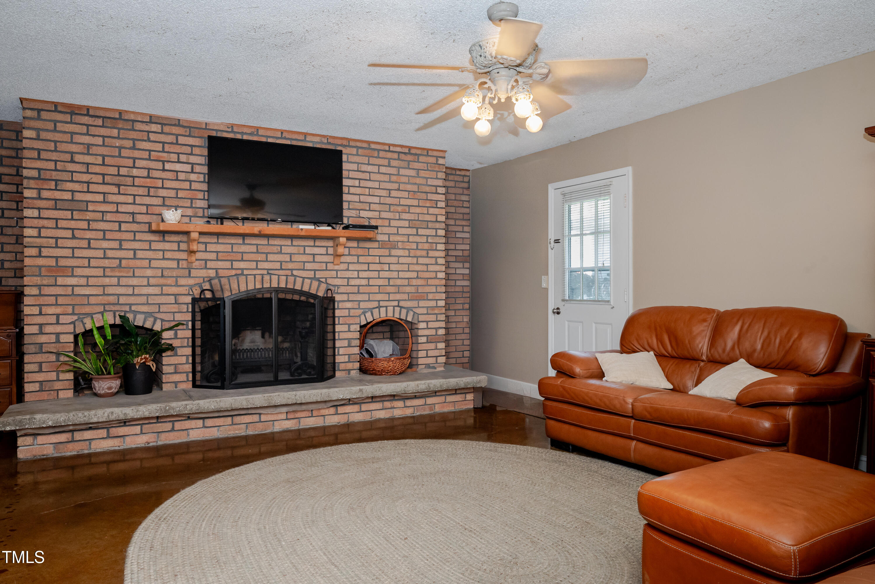 4105 Lassiter Road
