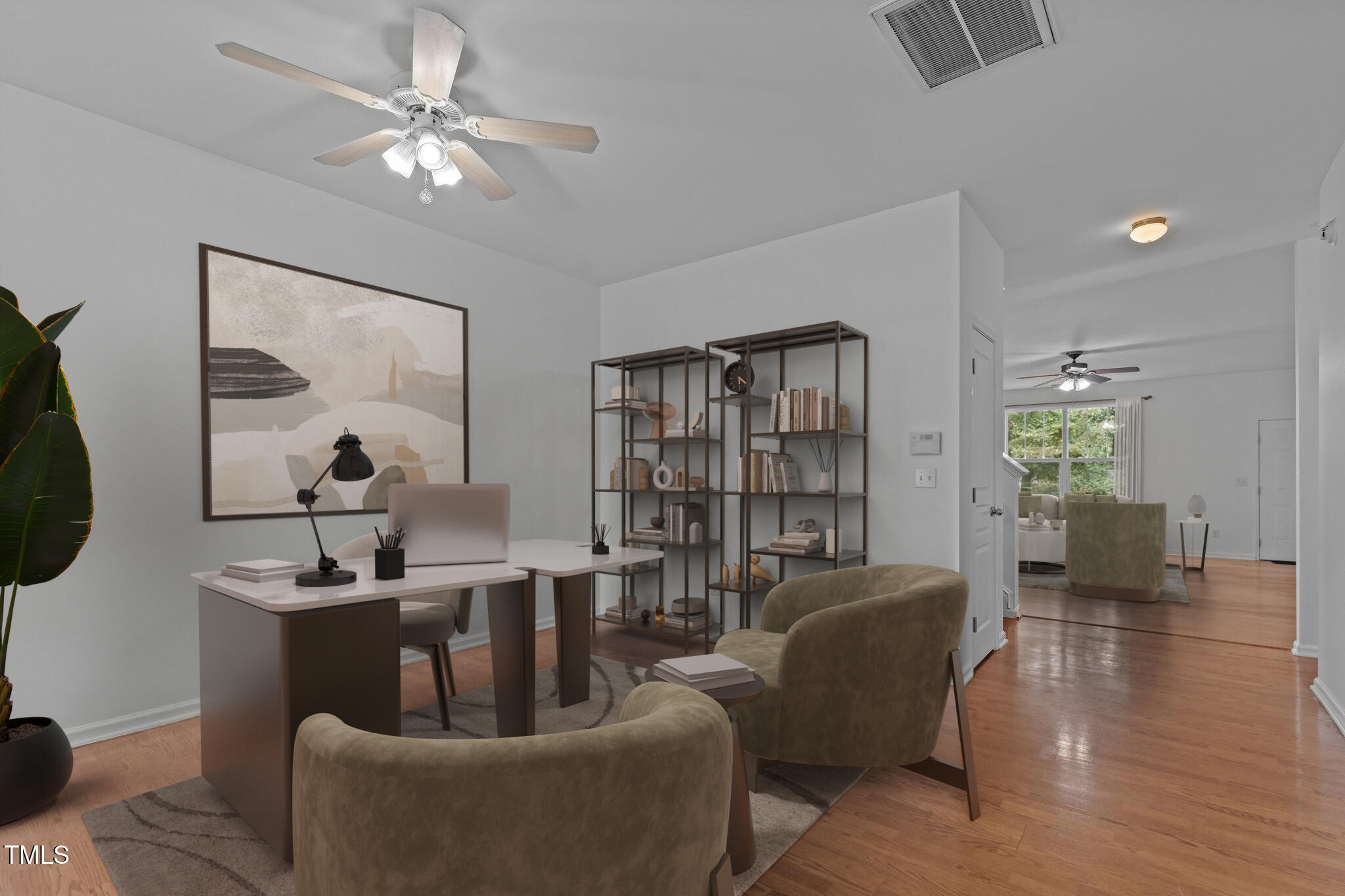 2112 Queensway Court
