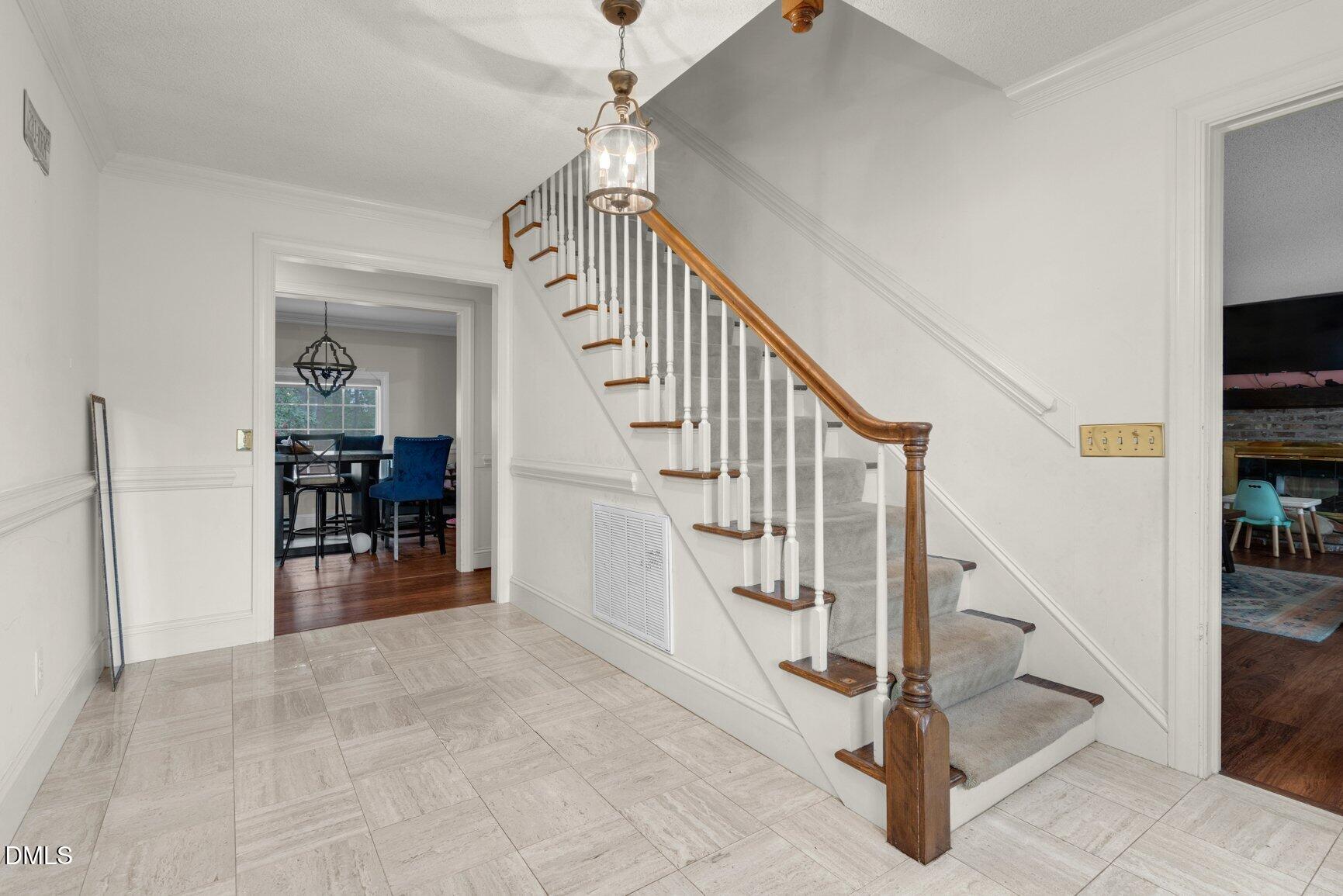 803 E Beechtree Drive