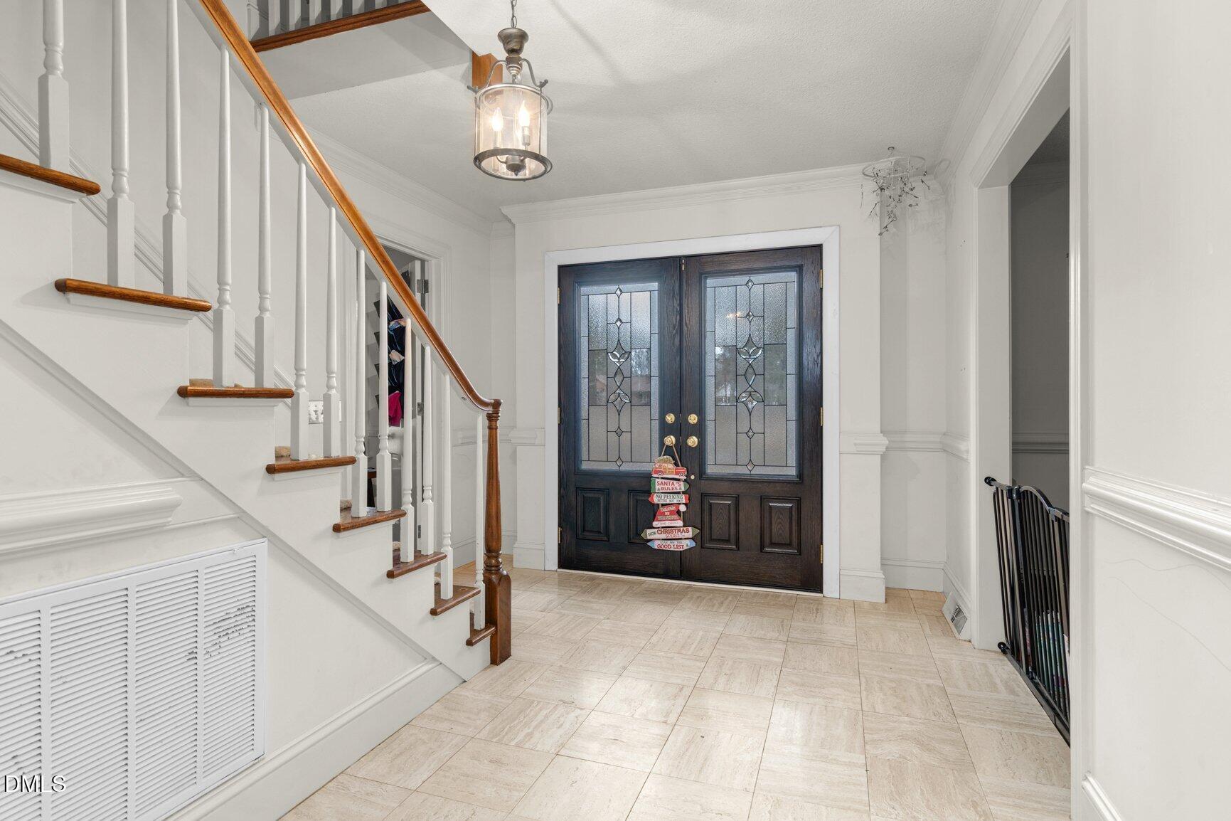 803 E Beechtree Drive