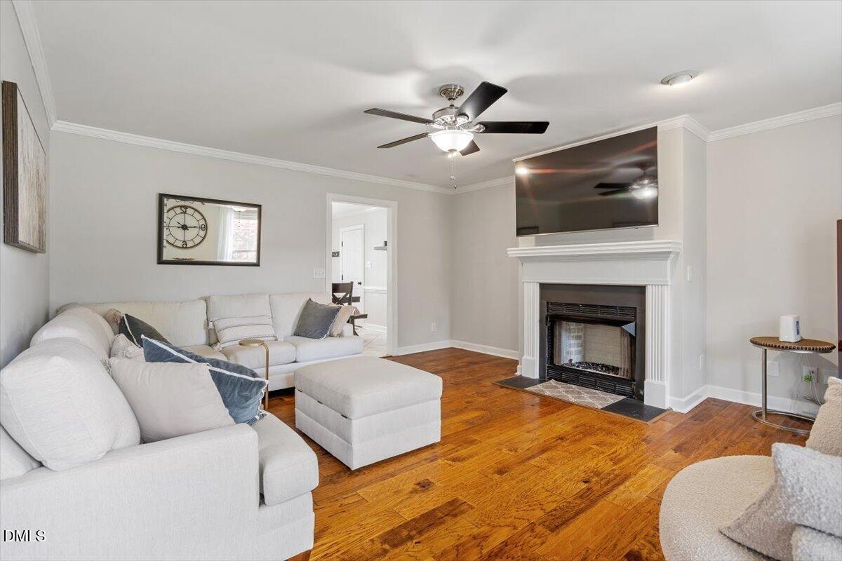 1708 Colston Crossing