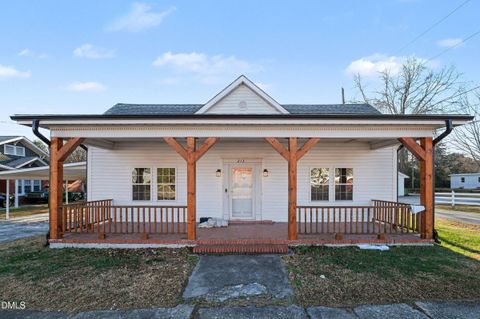 213 W Parrish Drive Benson NC 27504