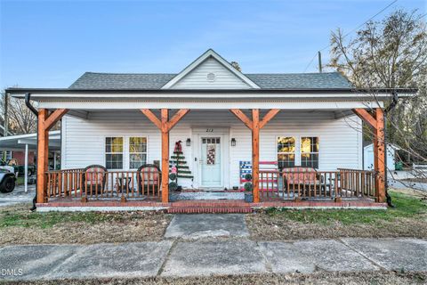 213 W Parrish Drive Benson NC 27504