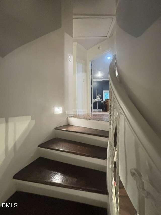 1204 Queensferry Road