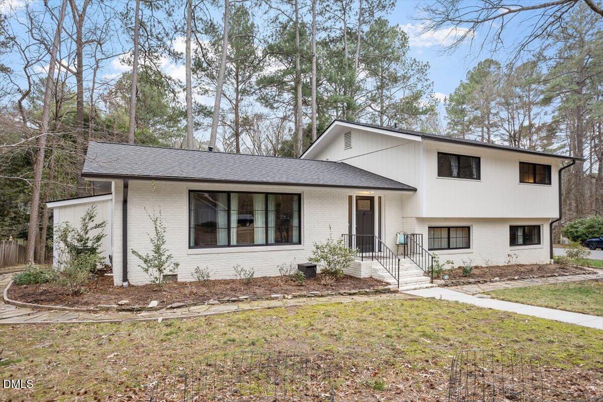 2439 Tilghman Circle