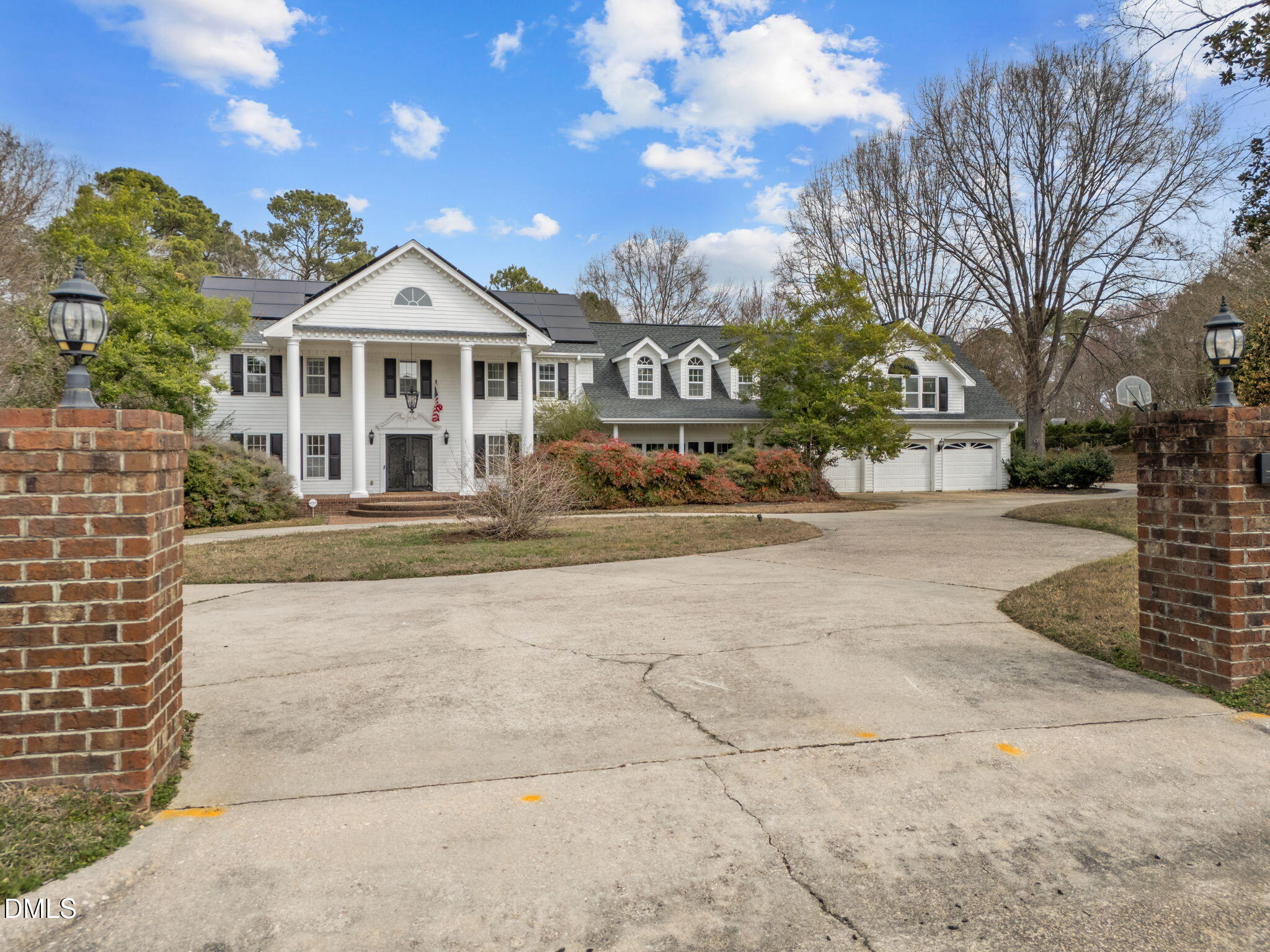 5808 Devon Circle