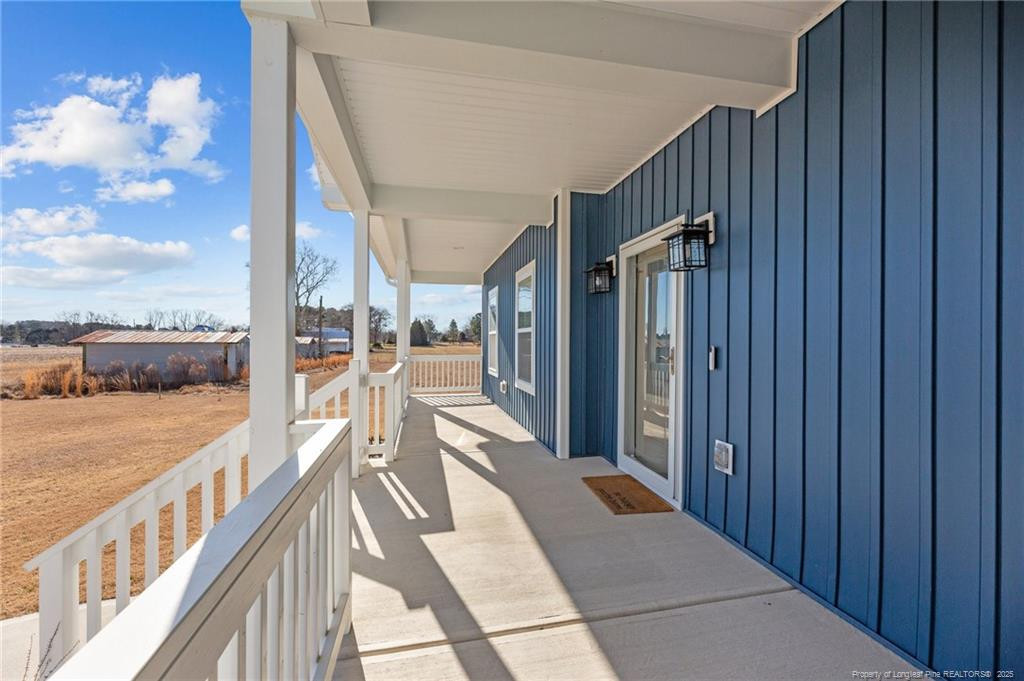 5554 Lake Vista Court