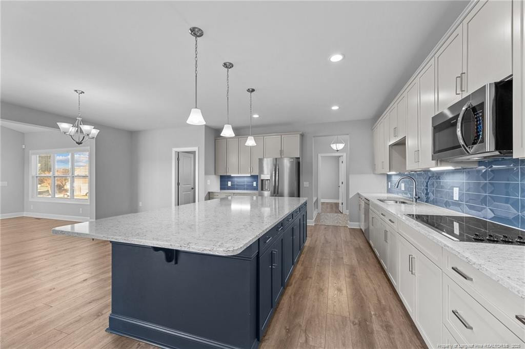 5554 Lake Vista Court
