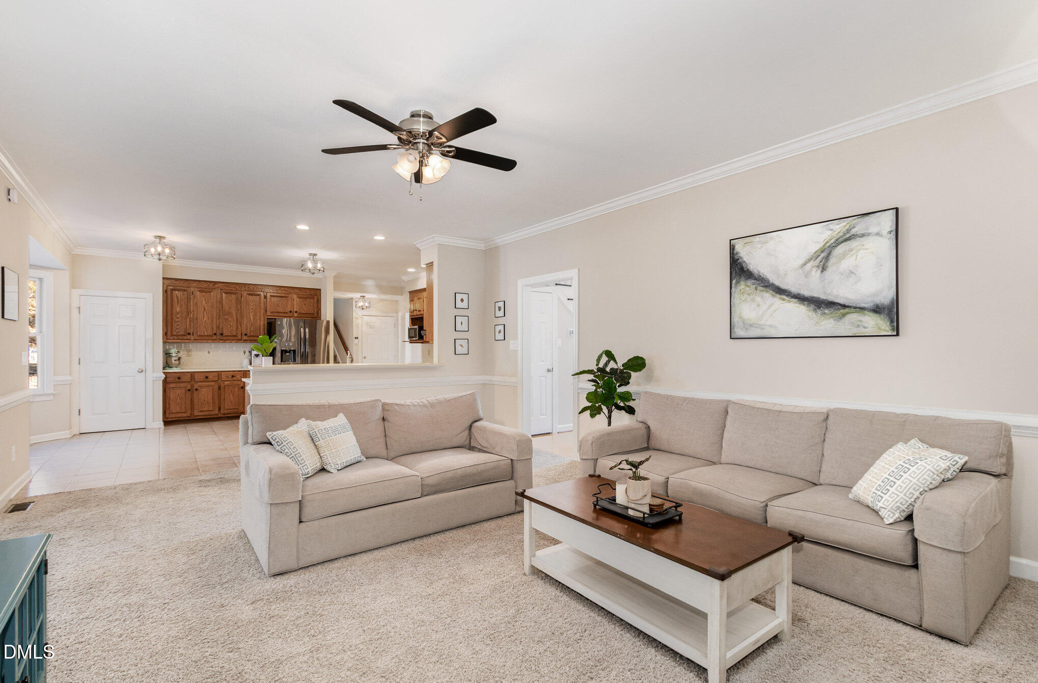 1610 E Hardscrabble Drive