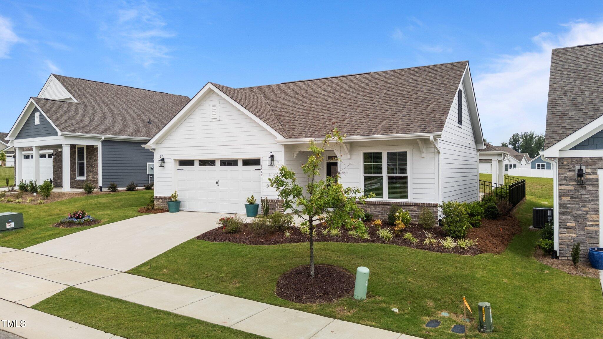 1319 Richfield Oaks Drive