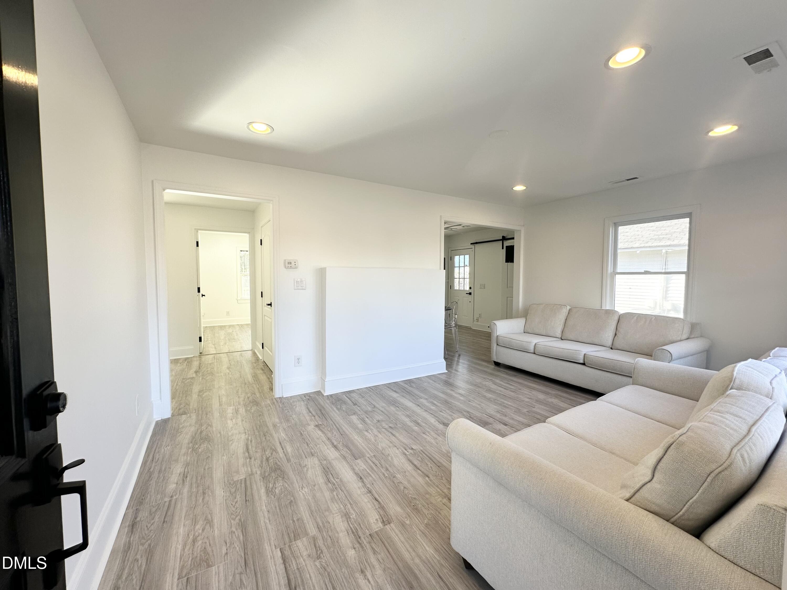 215 N Columbia Street