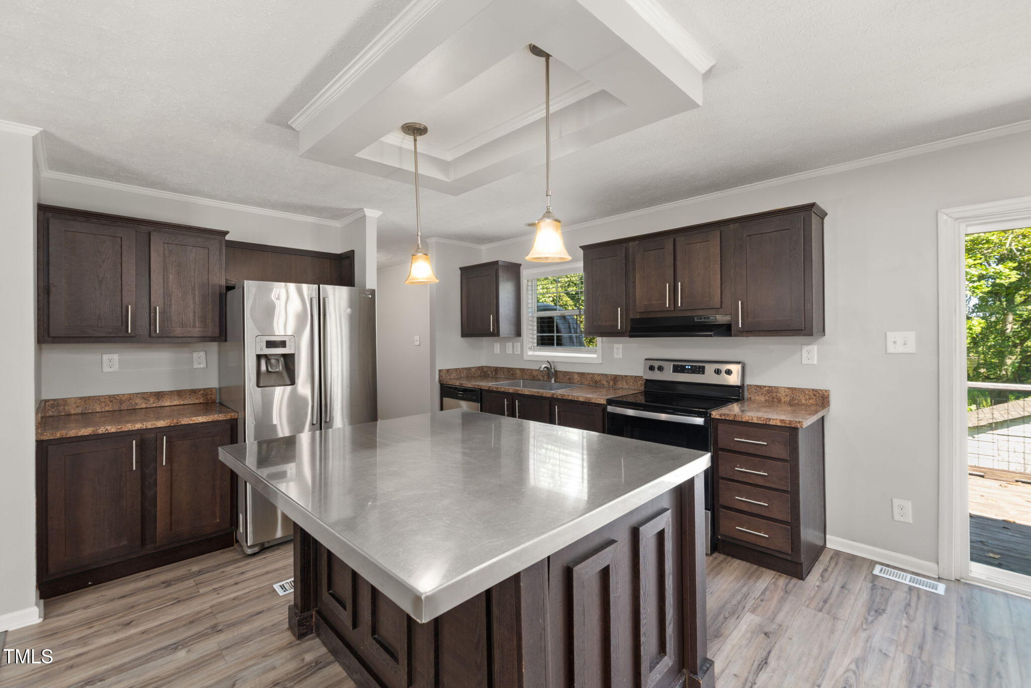 4073 Pine Ridge Road