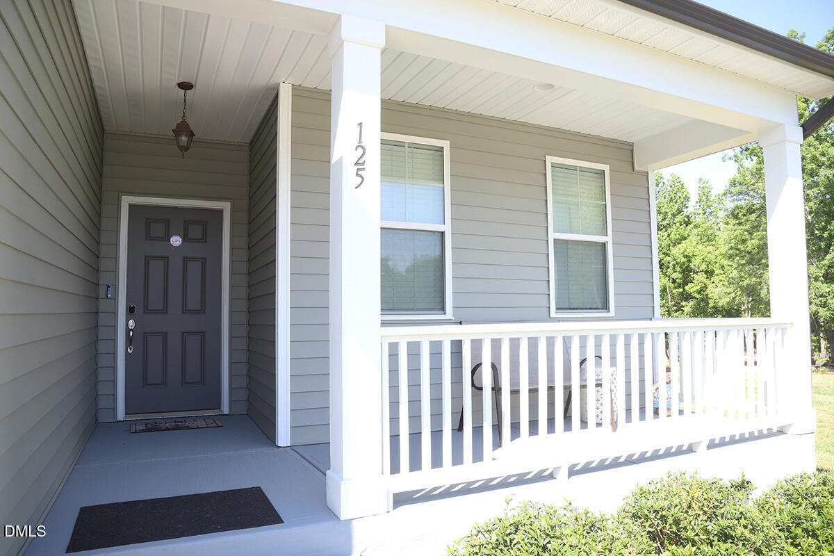 125 Mae Court