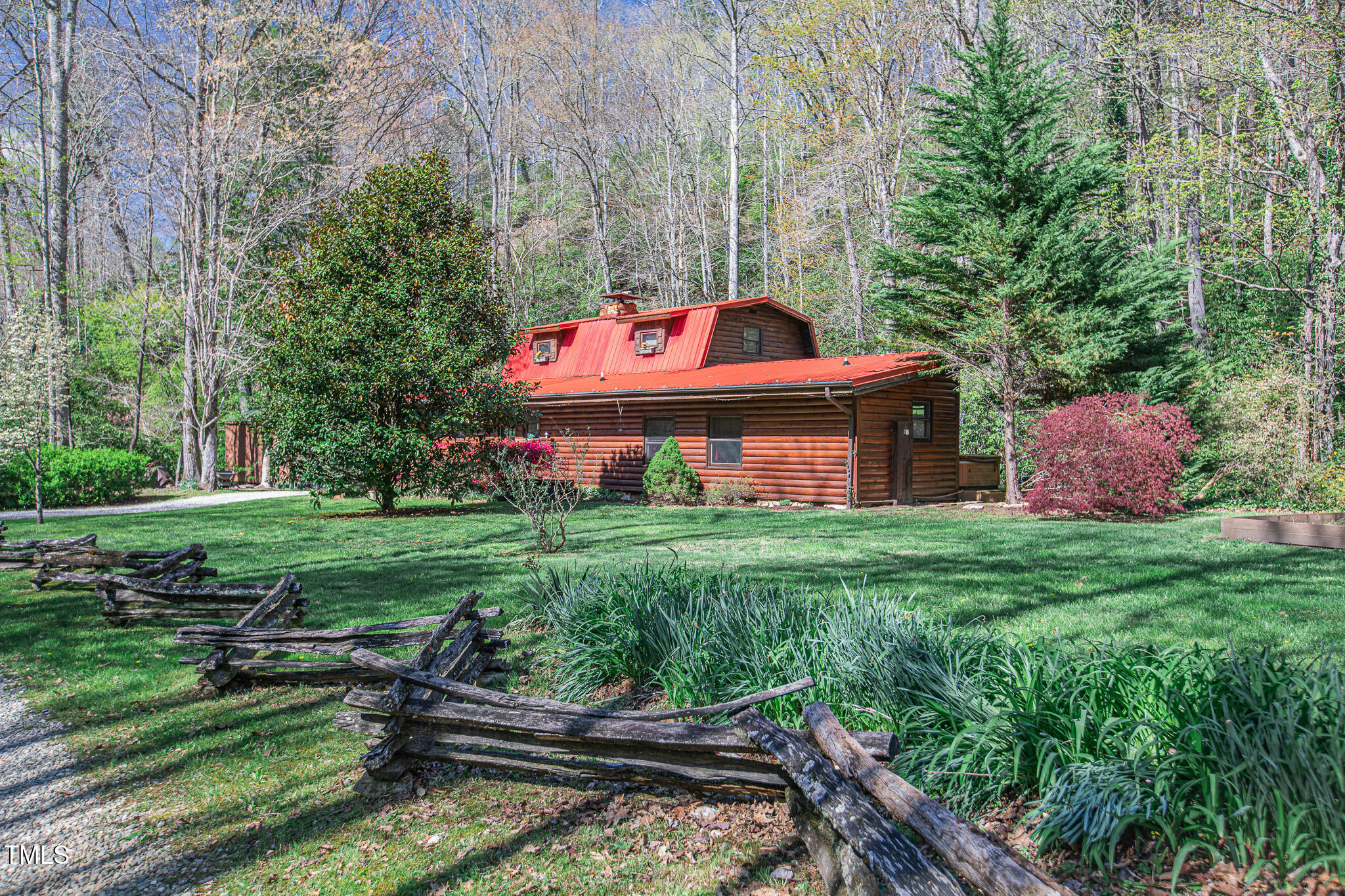 4989 W Buffalo Road