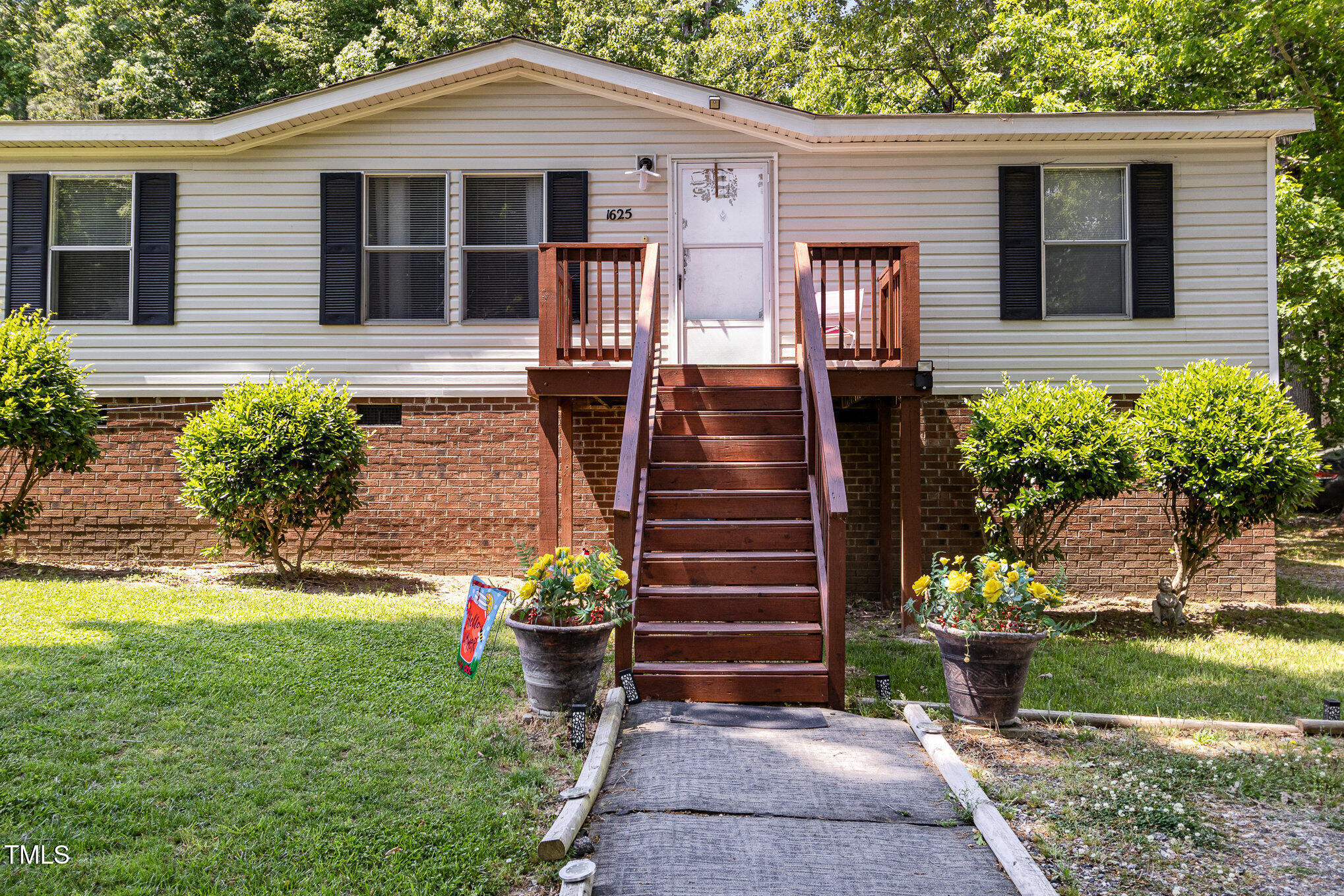 1625 Green Hill Road