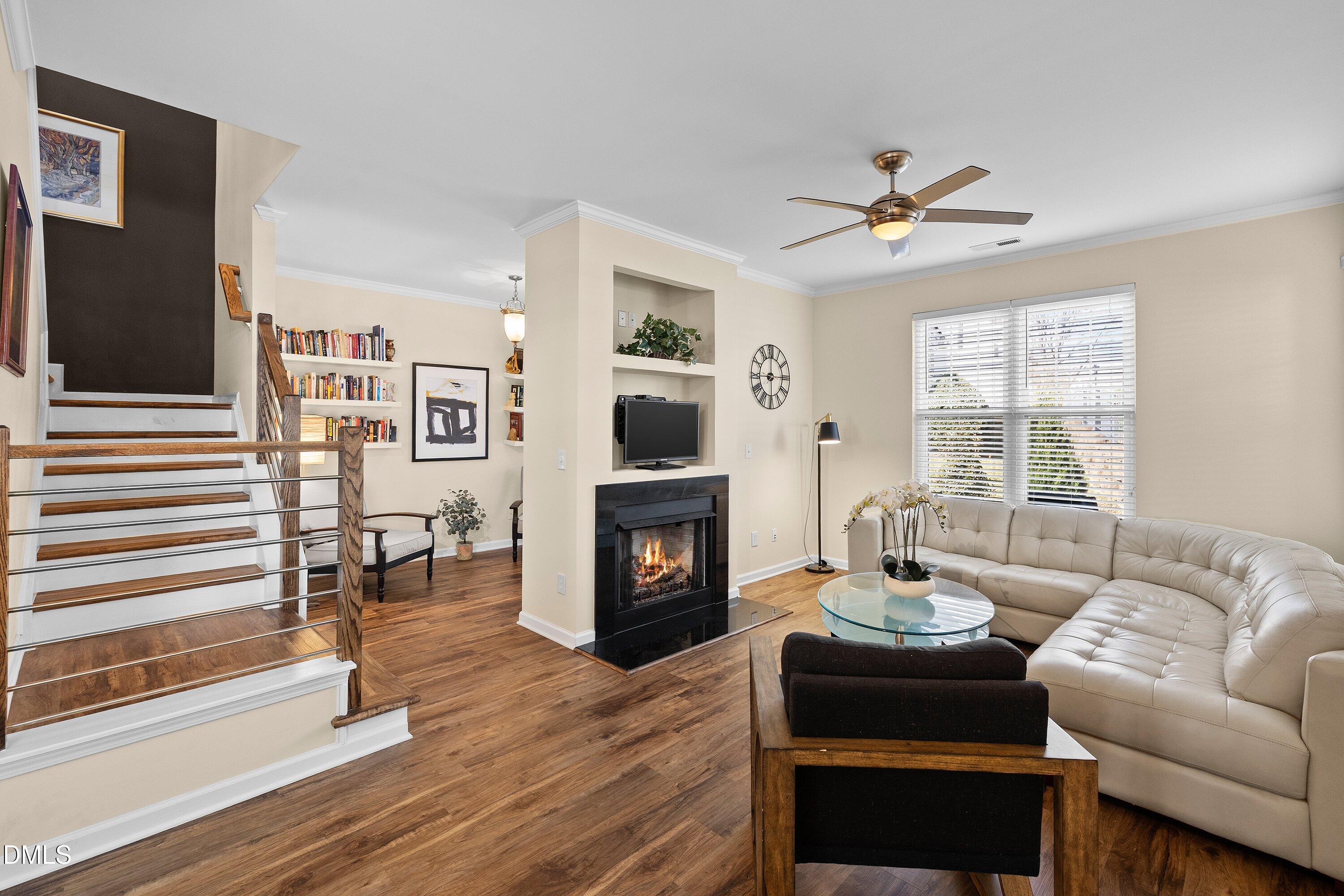 4920 Lady Of The Lake Drive