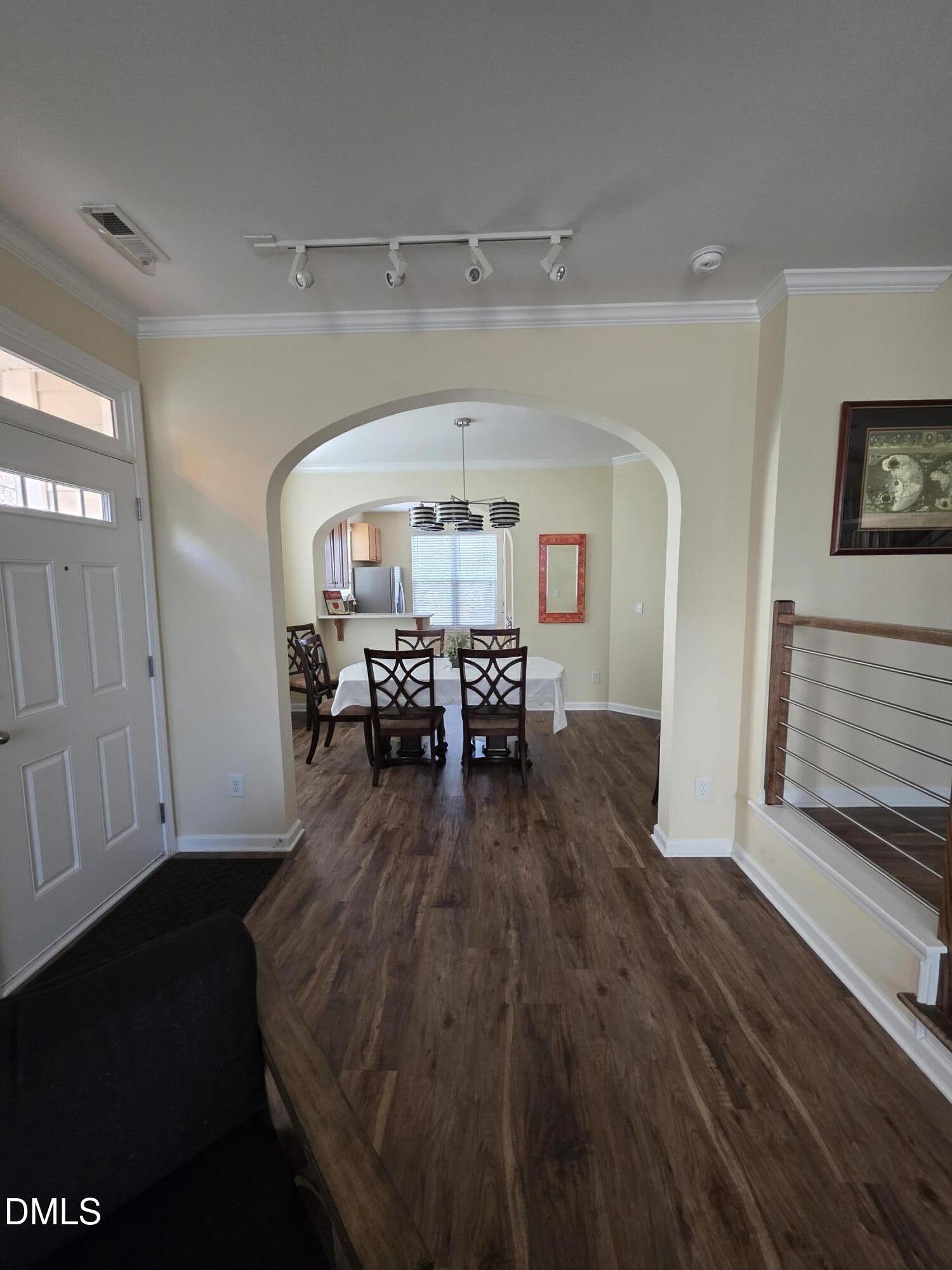 4920 Lady Of The Lake Drive