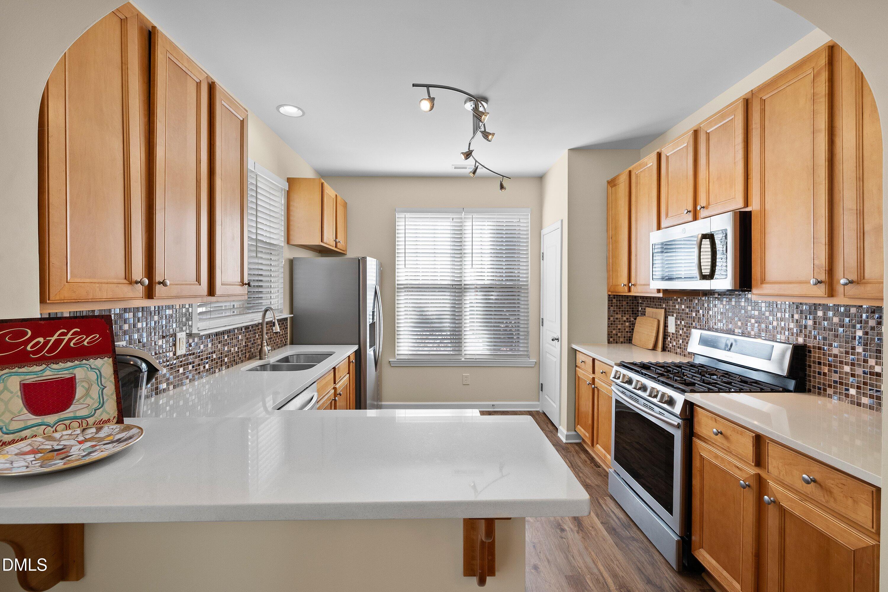 4920 Lady Of The Lake Drive