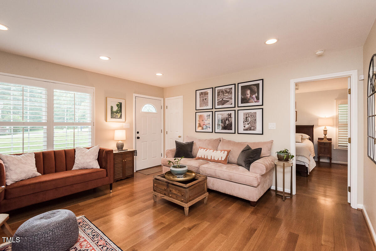 2327 Hardwood Drive