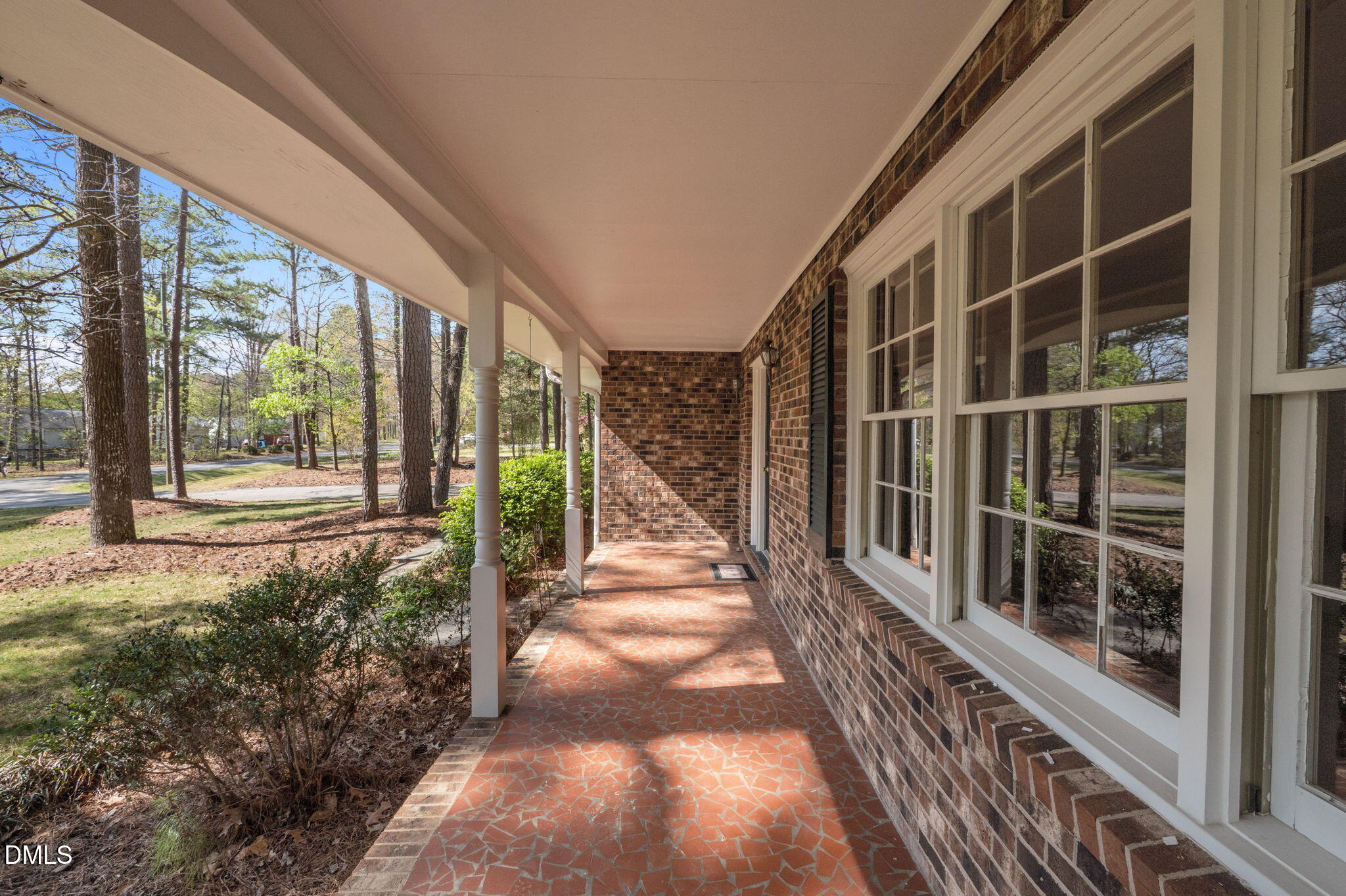 2421 Bonnie Brae Road