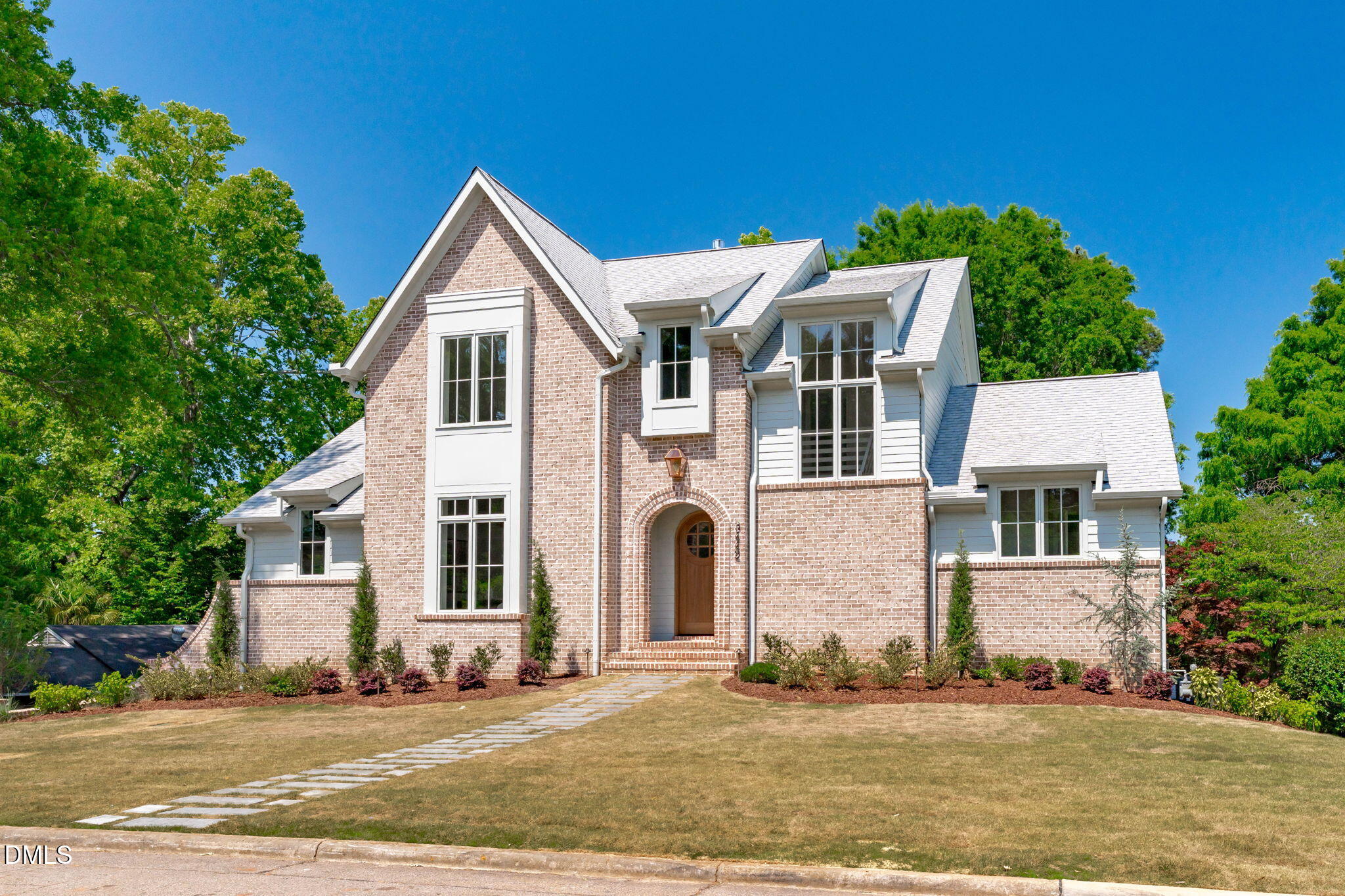 3442 Redbud Lane