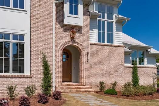 3442 Redbud Lane