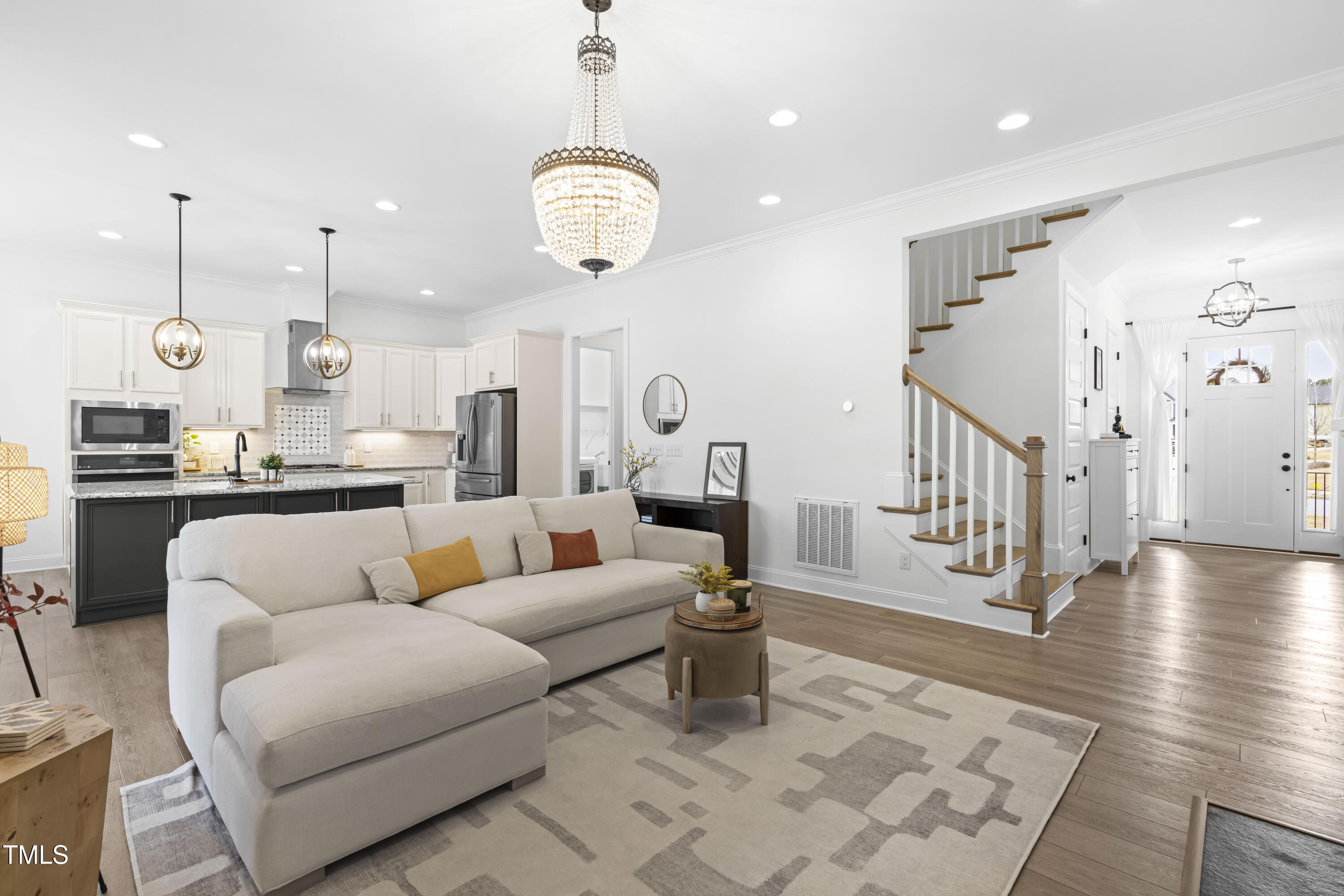 124 Ferrell Road W