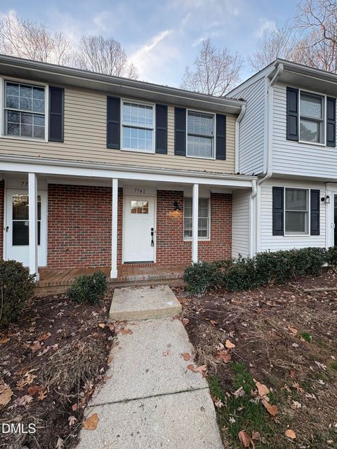 7741 Kingsberry Court Raleigh NC 27615
