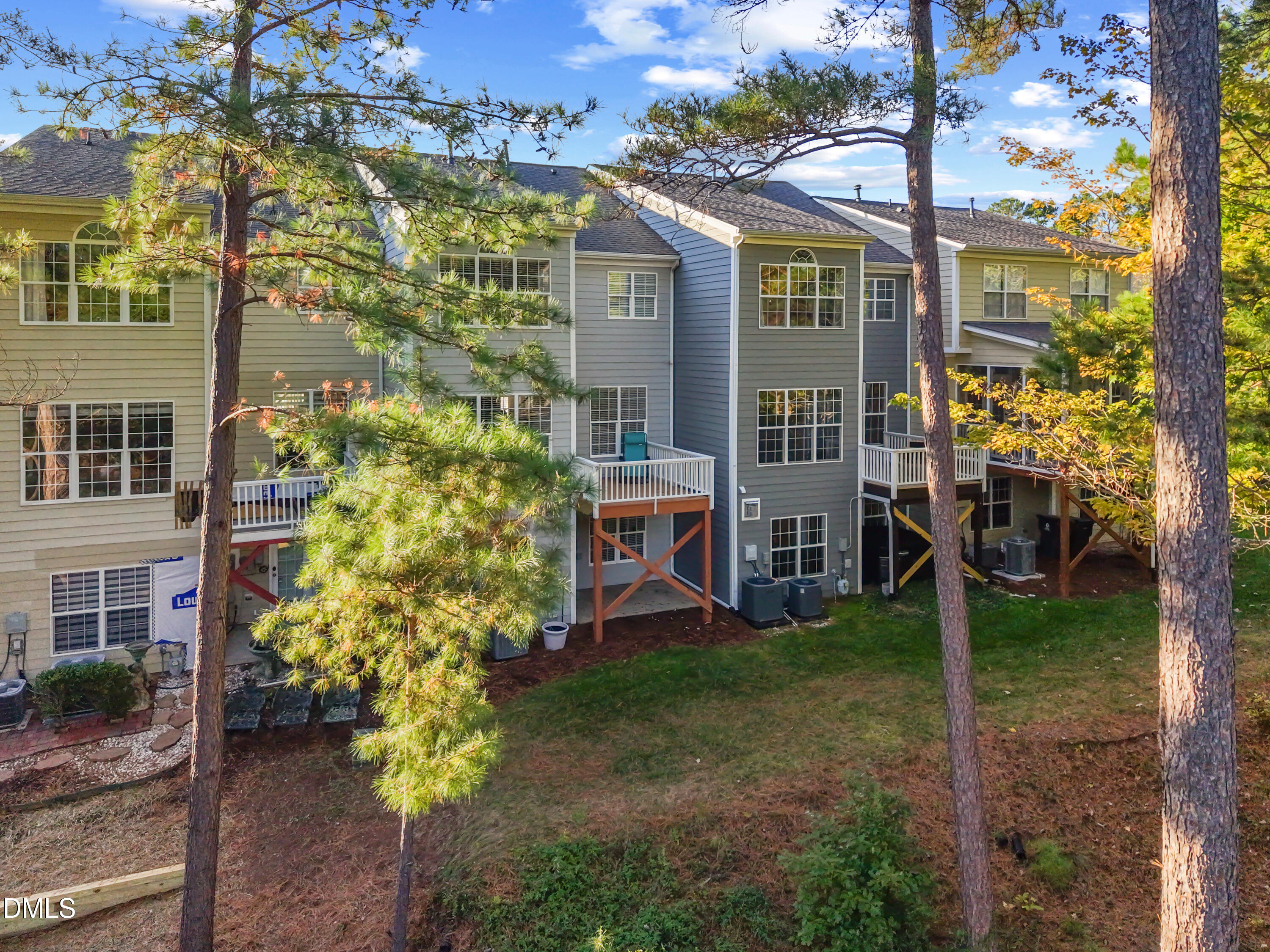 502 Kirkeenan Circle