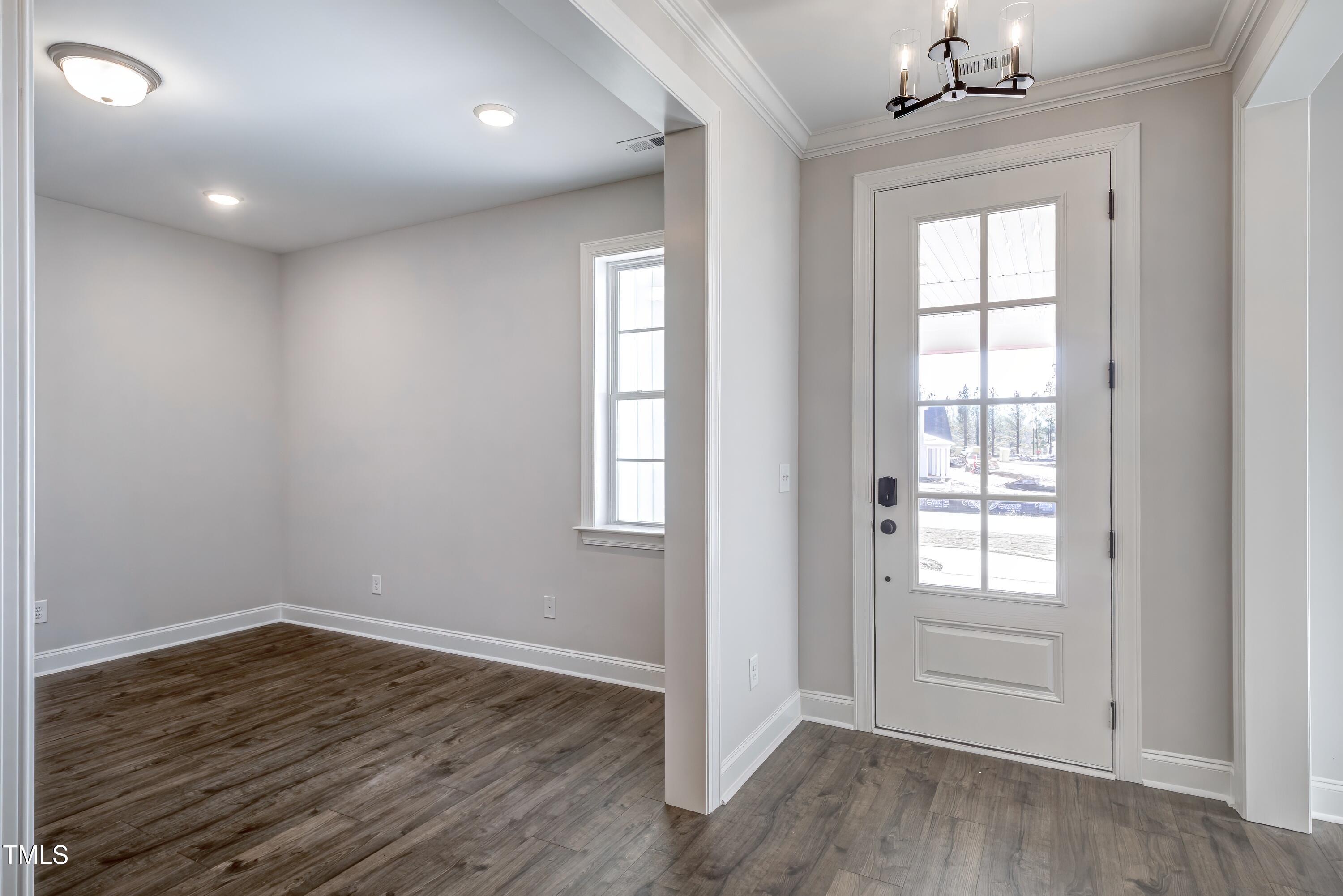 63 W Victoria Ridge Drive 31