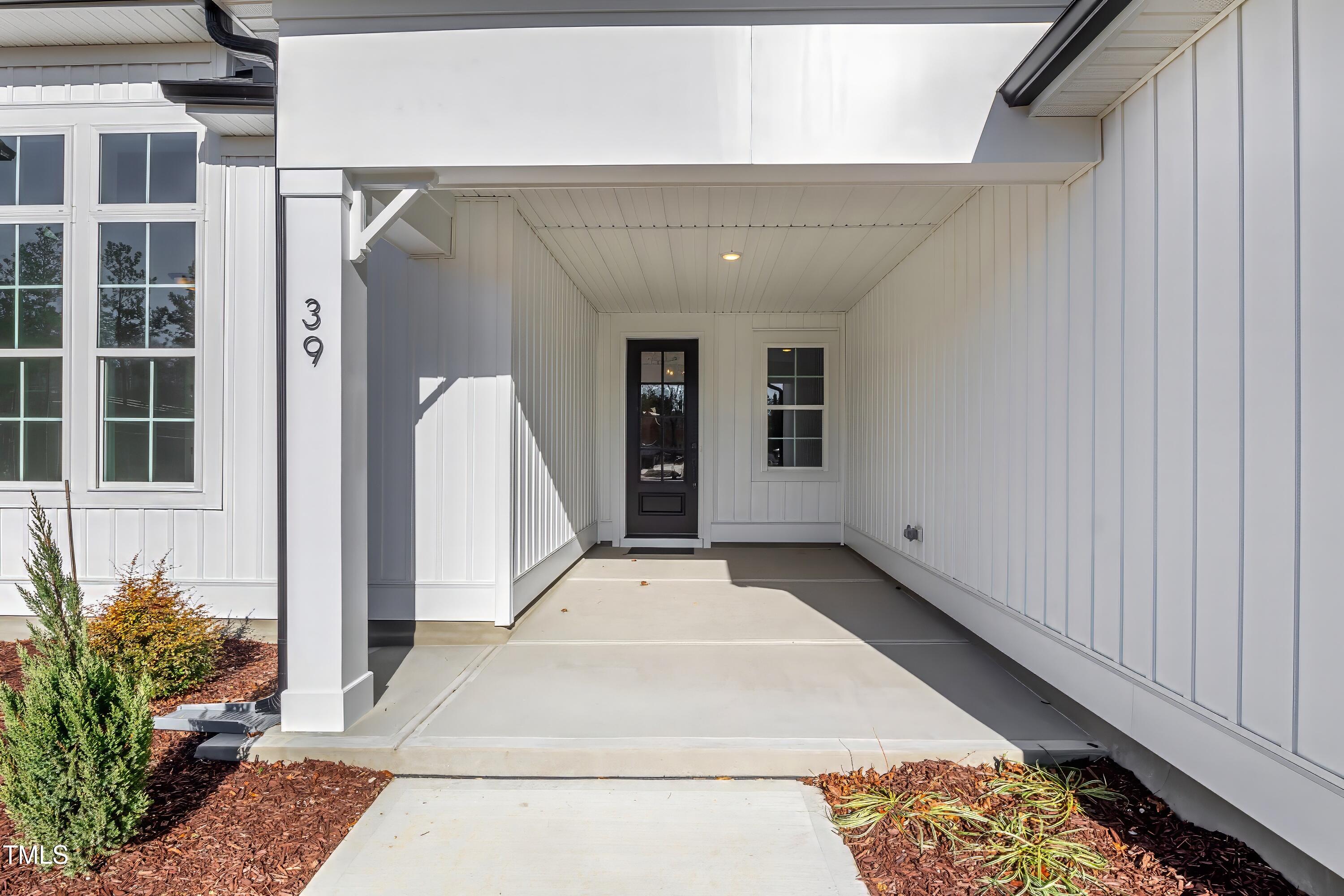63 W Victoria Ridge Drive 31