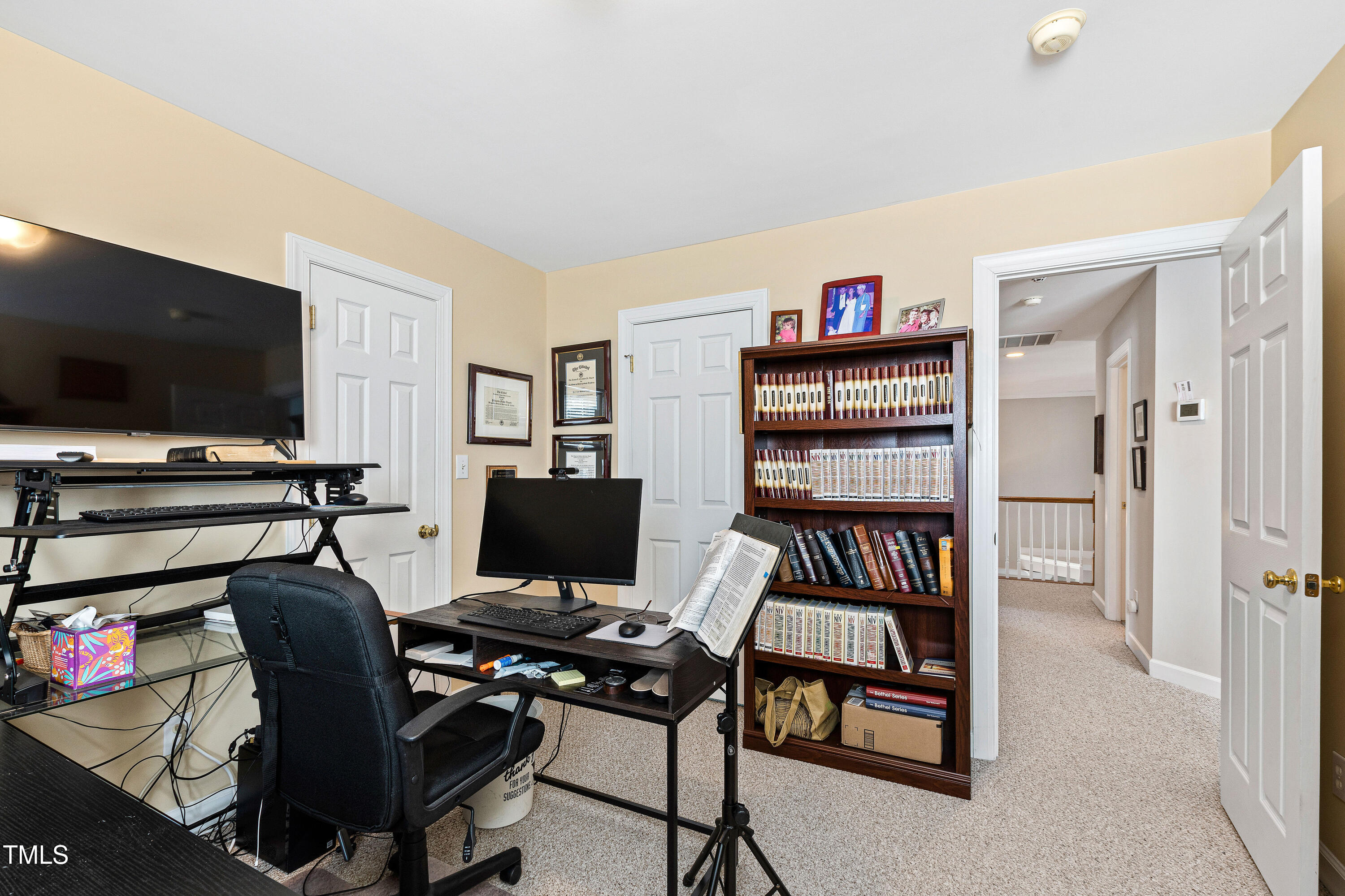 Raleigh, North Carolina 27614, United States, 4 Bedrooms Bedrooms, ,3 BathroomsBathrooms,Residential,Pending,76662