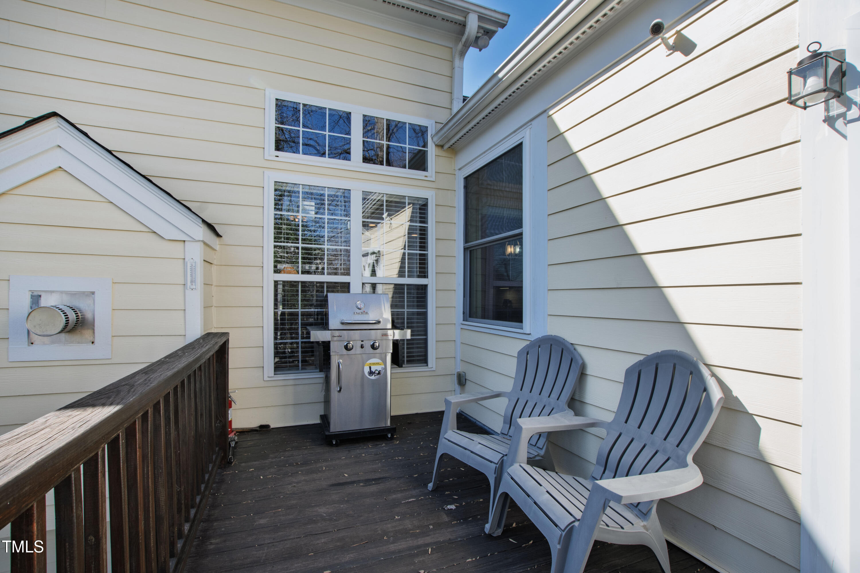 Raleigh, North Carolina 27614, United States, 4 Bedrooms Bedrooms, ,3 BathroomsBathrooms,Residential,Pending,76662