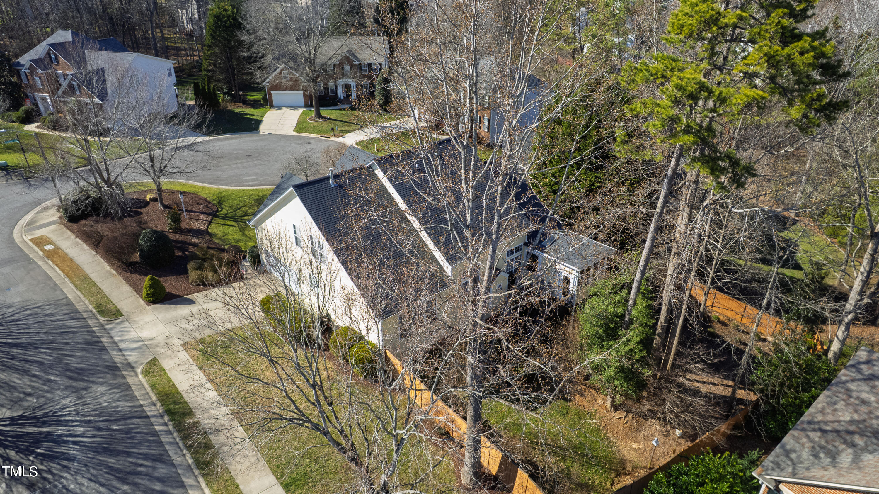 Raleigh, North Carolina 27614, United States, 4 Bedrooms Bedrooms, ,3 BathroomsBathrooms,Residential,Pending,76662