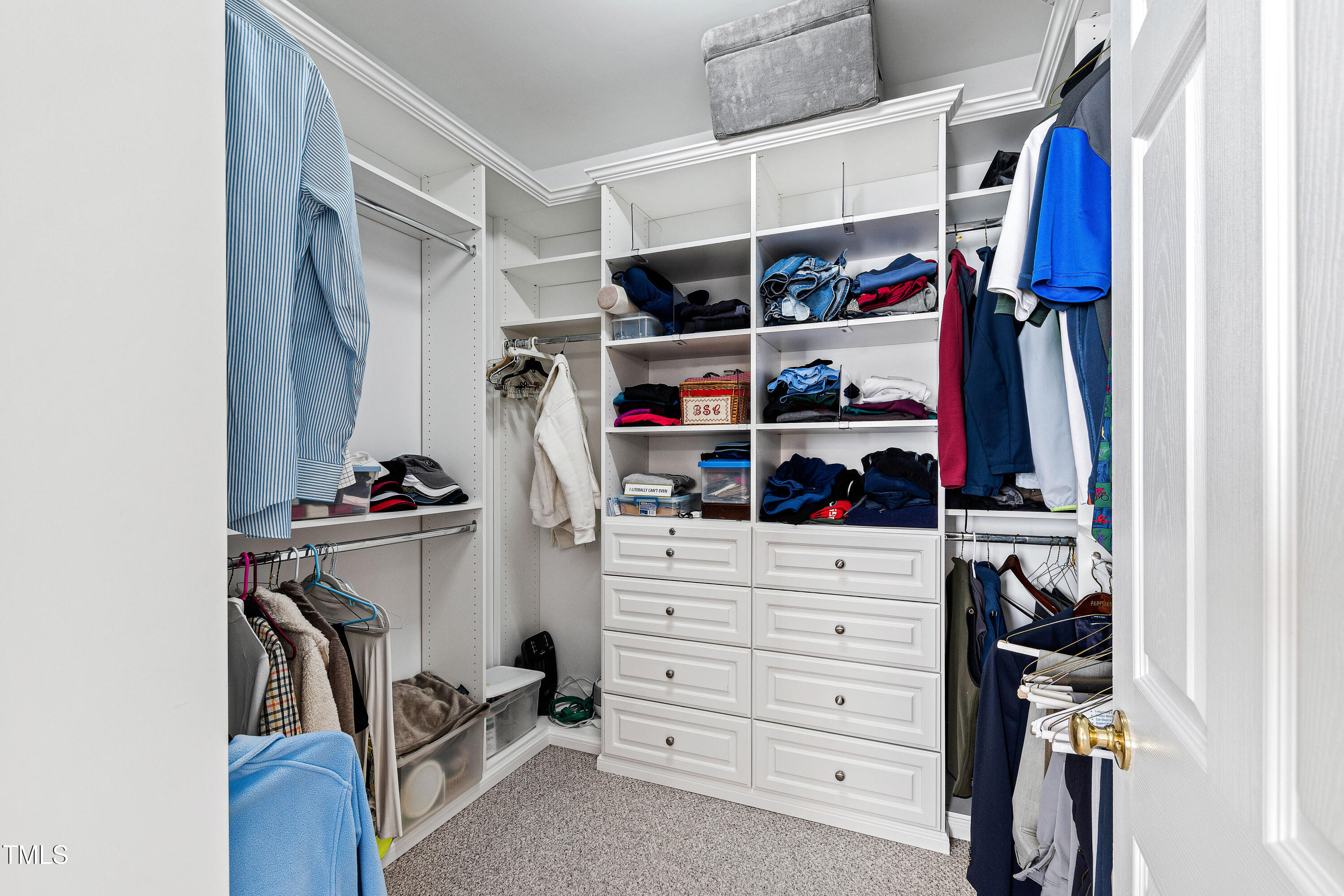 Raleigh, North Carolina 27614, United States, 4 Bedrooms Bedrooms, ,3 BathroomsBathrooms,Residential,Pending,76662