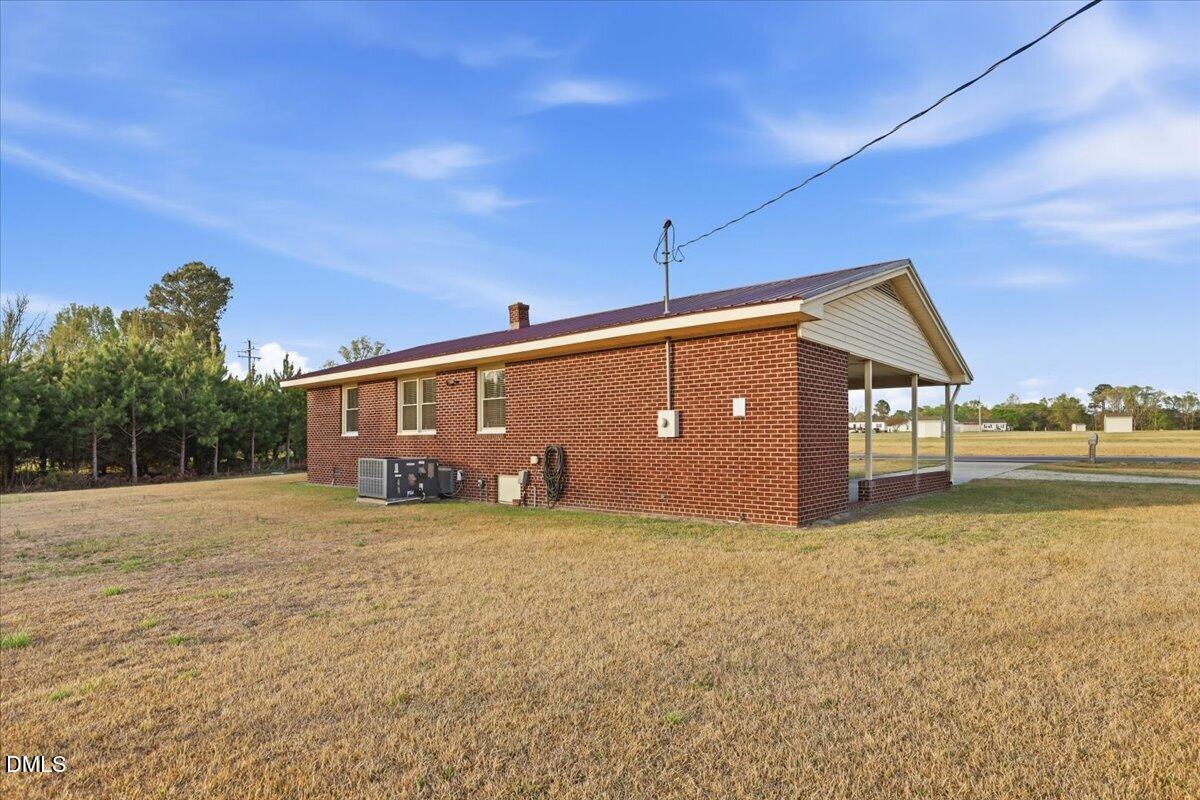 6353 Buffalo Road
