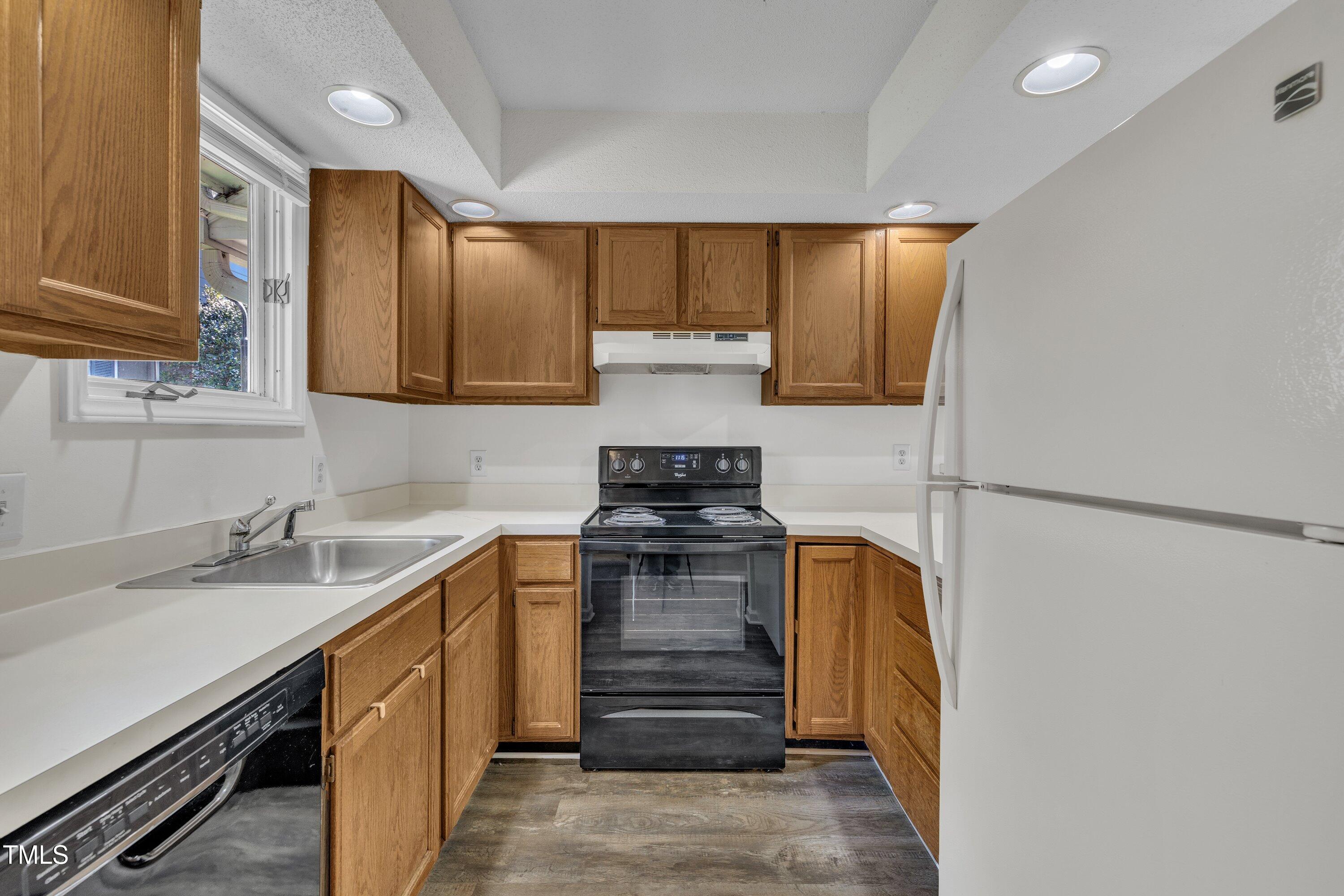 1442 Barton Place Drive