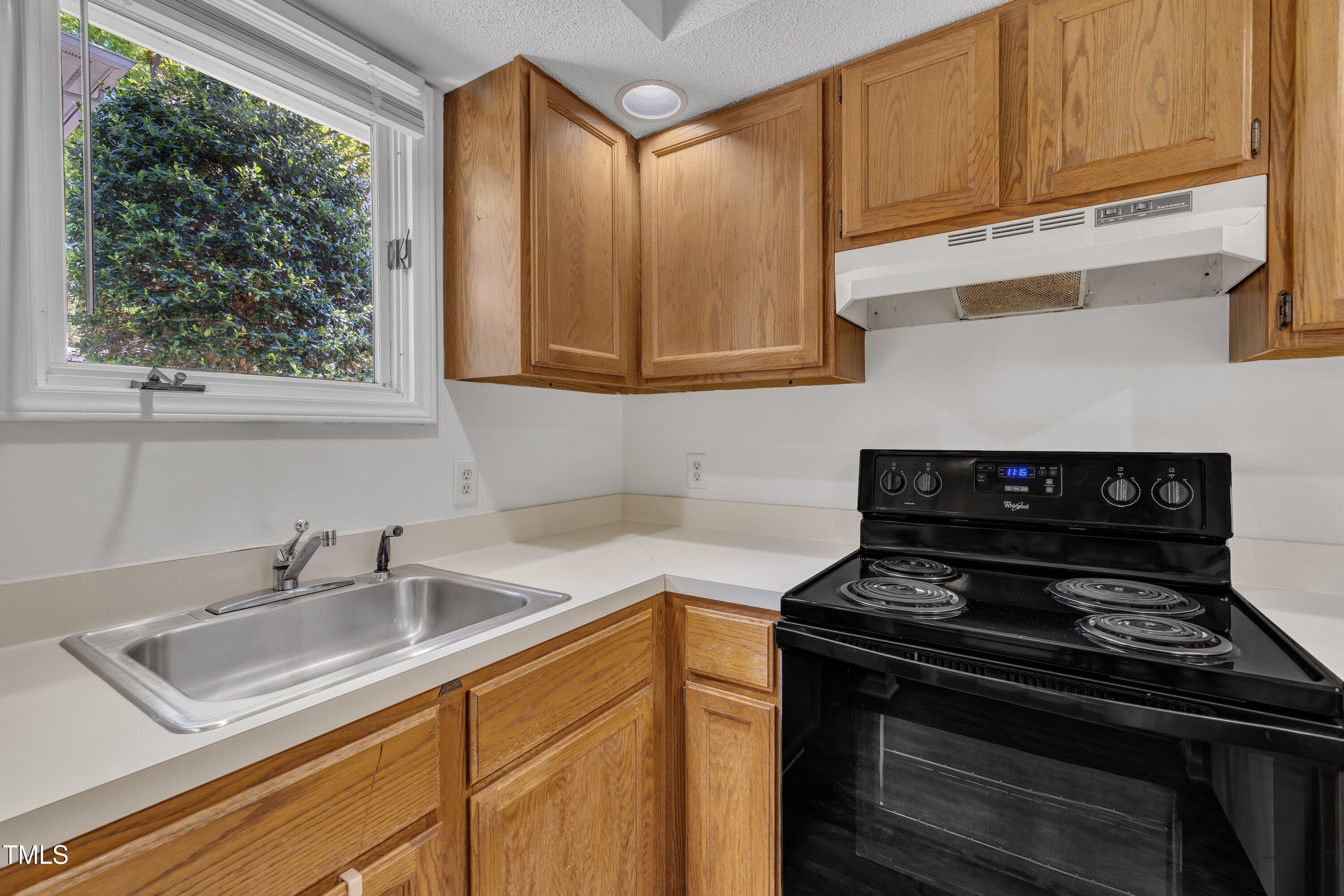 1442 Barton Place Drive