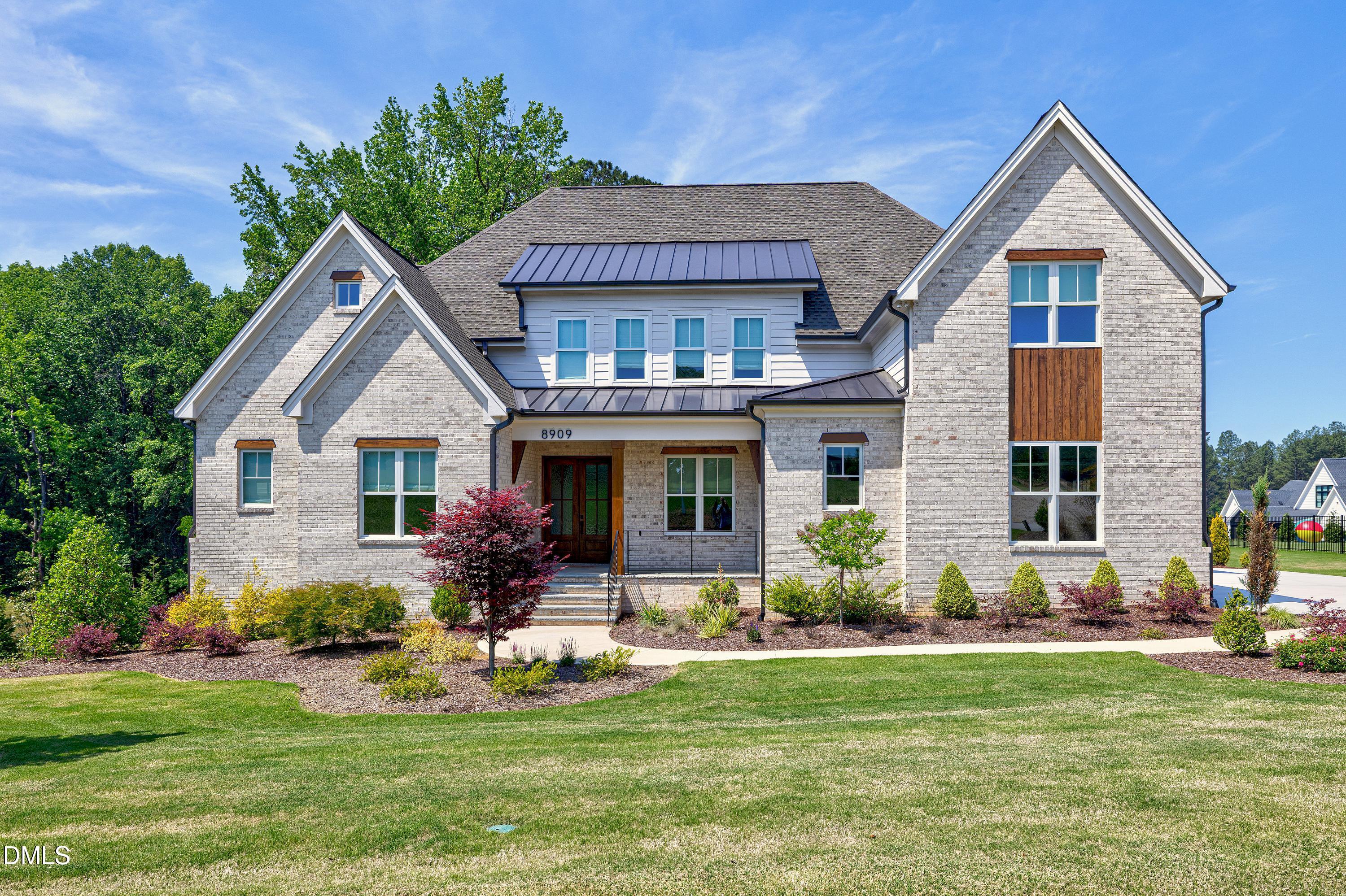 8909 Grand Highland Way