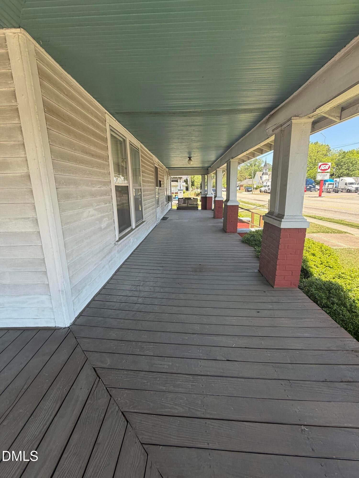 209 N Pollock Street, Selma, NC, 27576