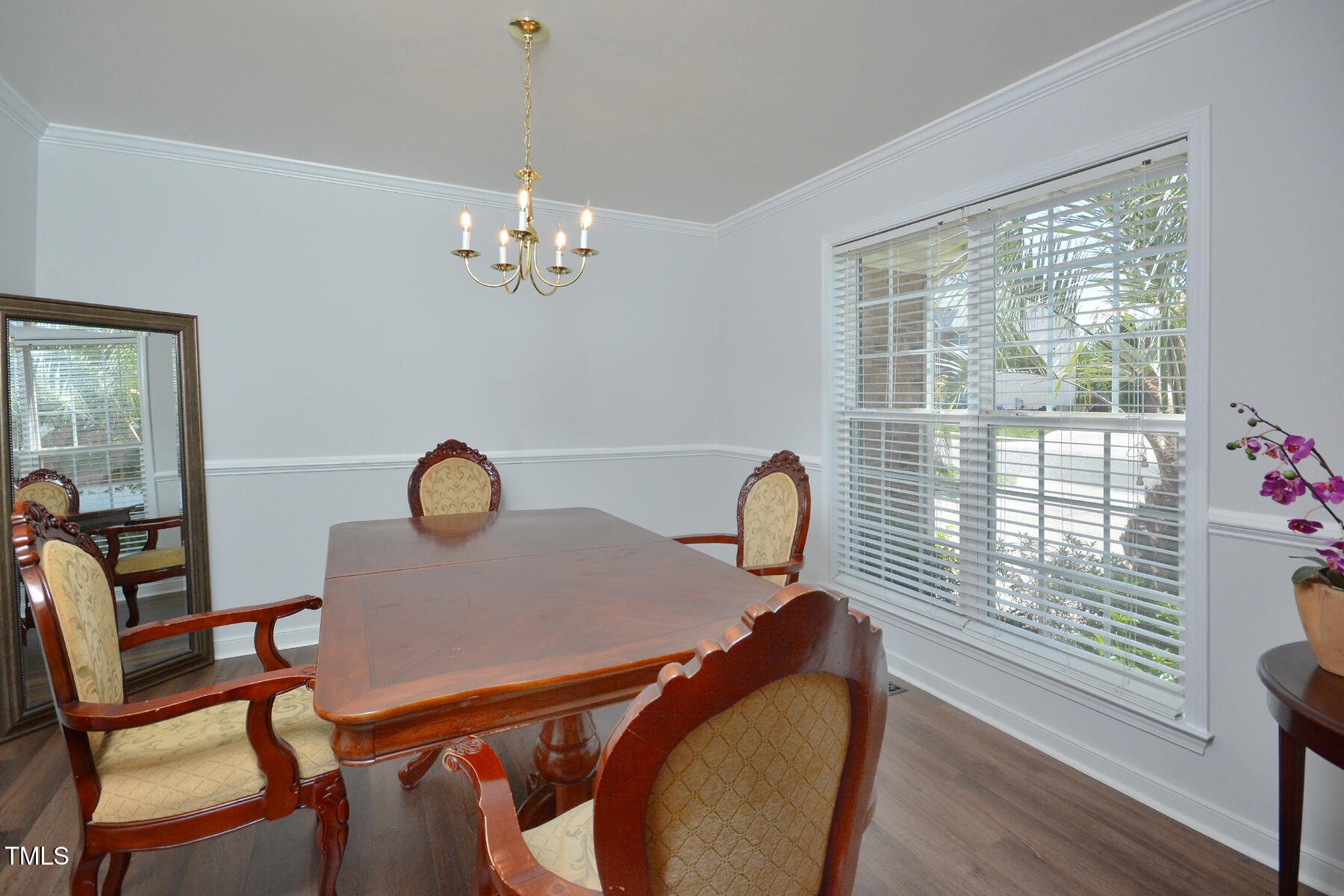 1056 Evening Shade Avenue