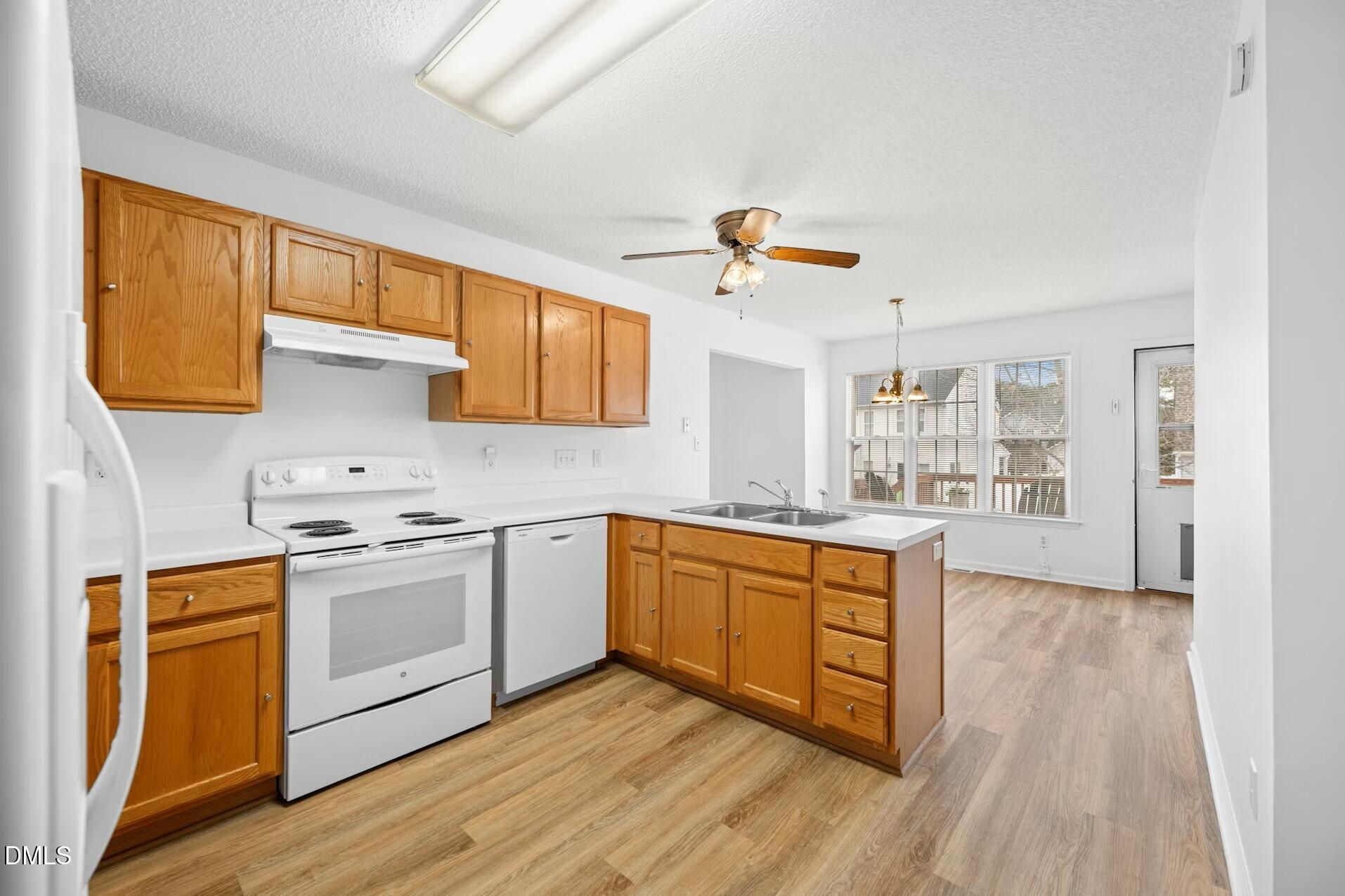 8600 Wild Wood Forest Drive