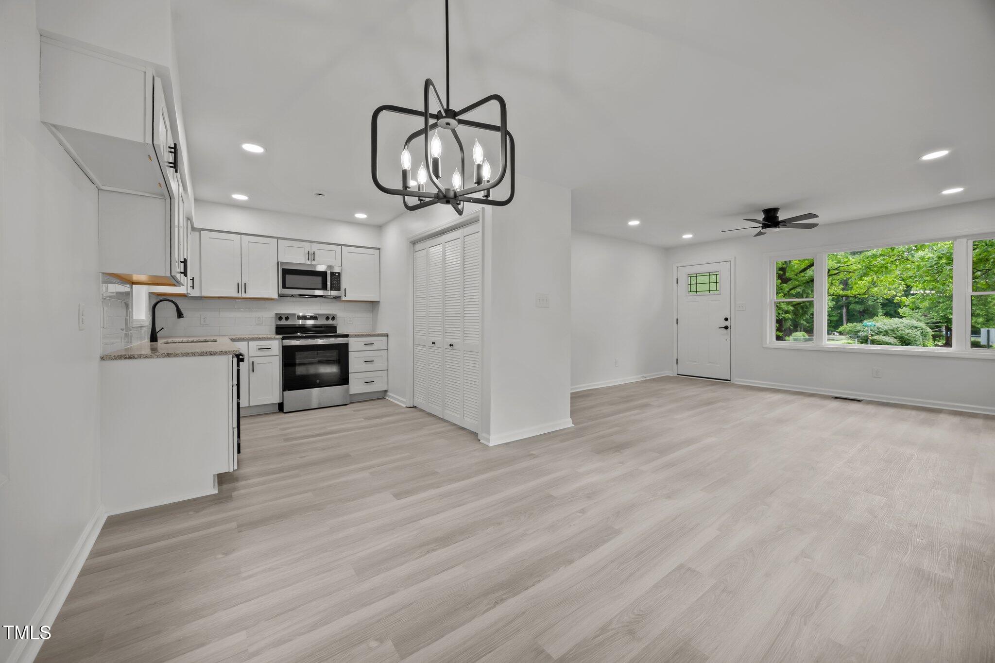 111 S Gaylee Lake Drive