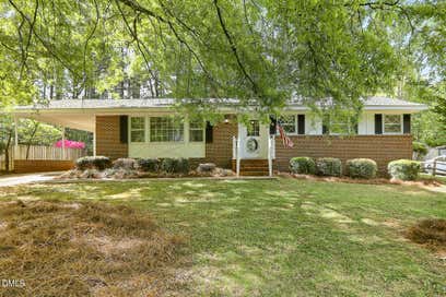 628 Ashe Avenue Cary NC 27511