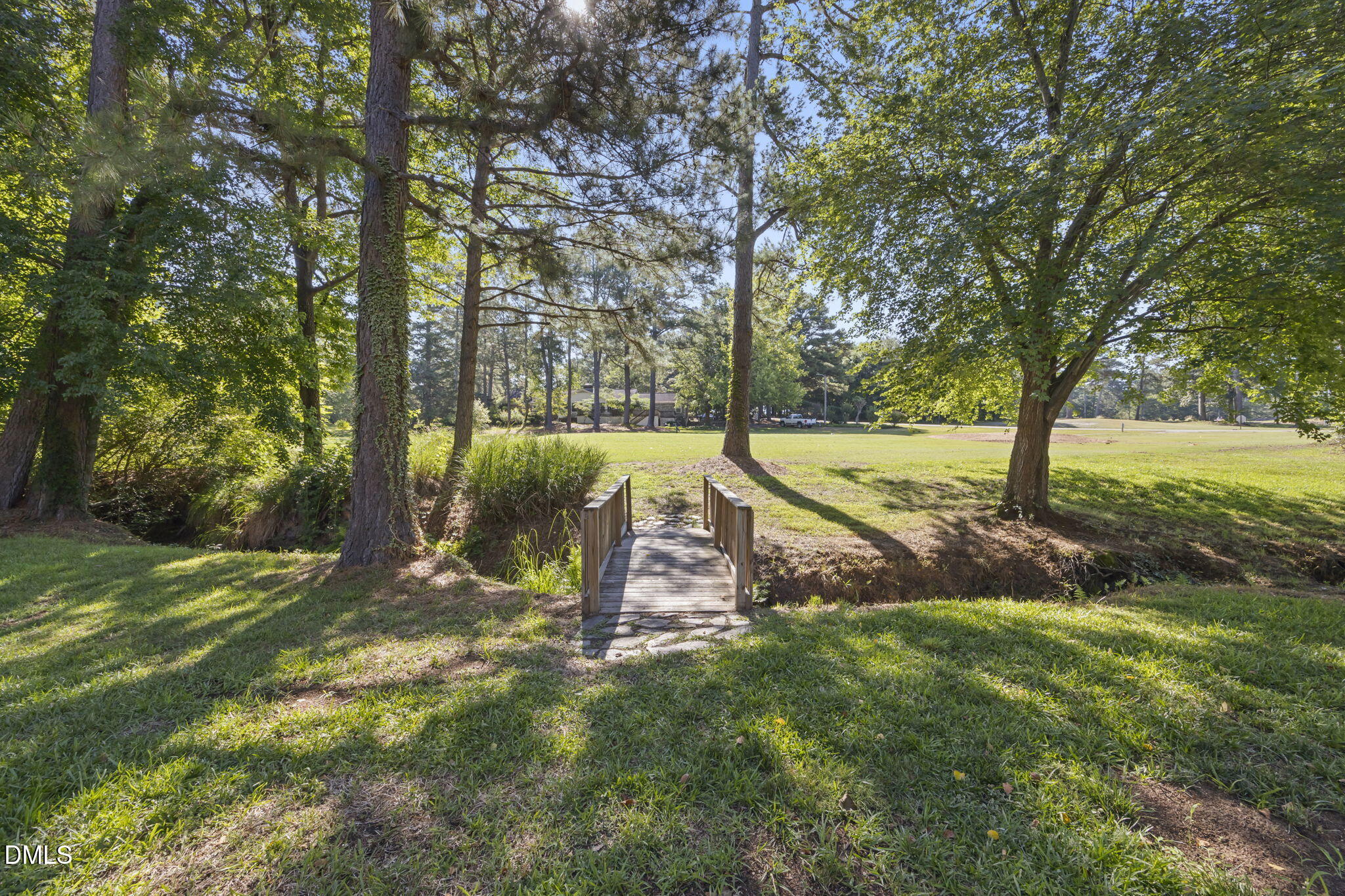 5829 Bluejay Drive