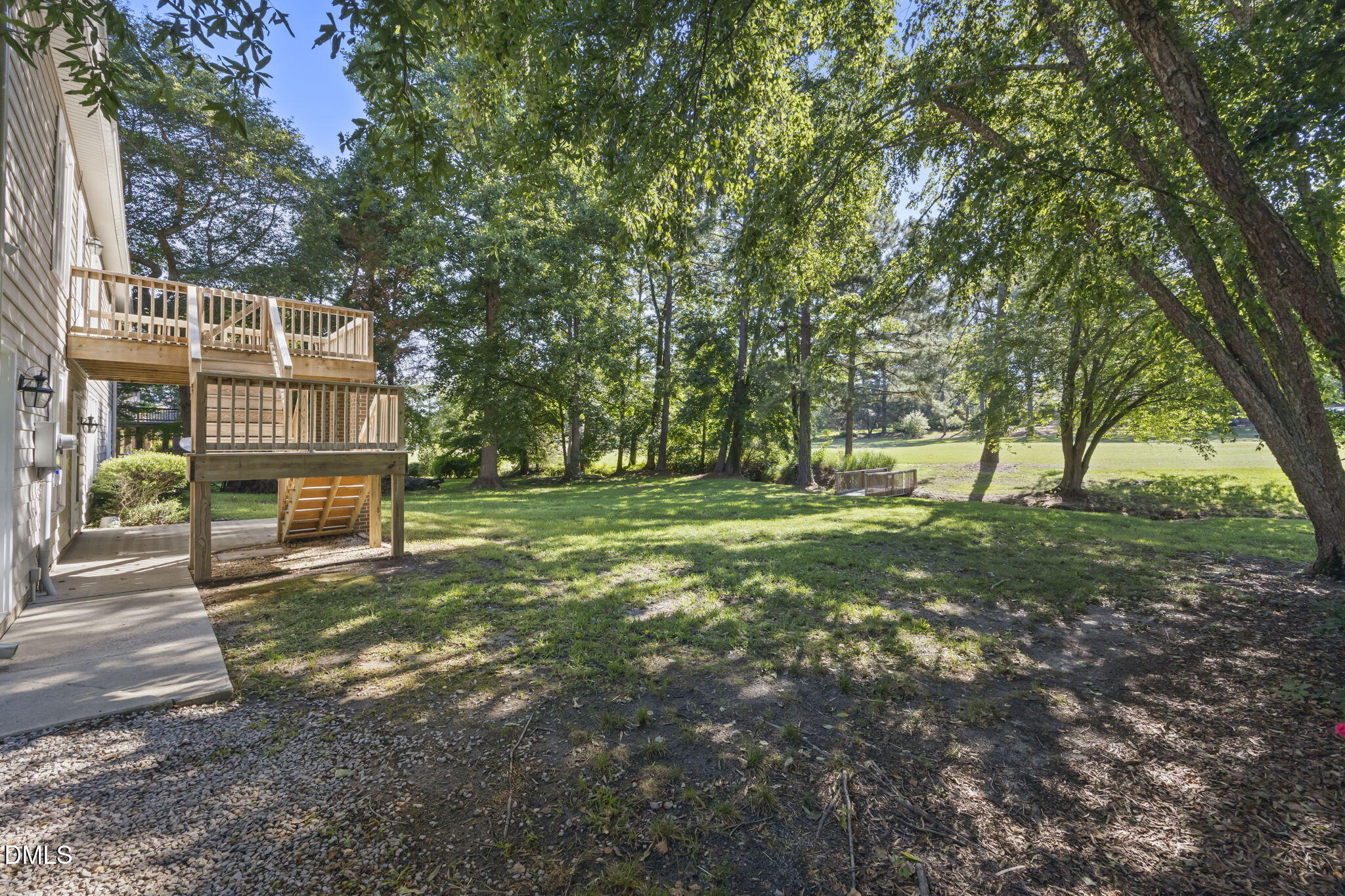 5829 Bluejay Drive