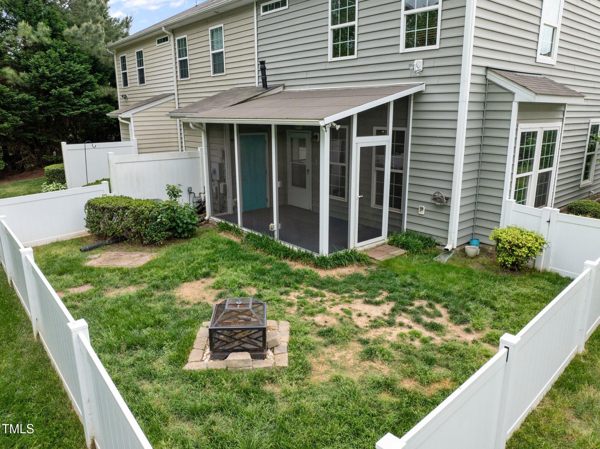 1109 Renewal Place